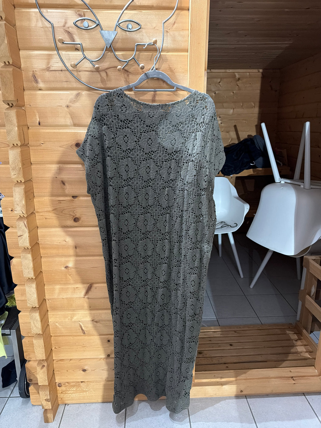 SO Antwerp Häkelmaxikleid – Dunkelkhaki, Gr. 2 (S), sehr guter Zustand