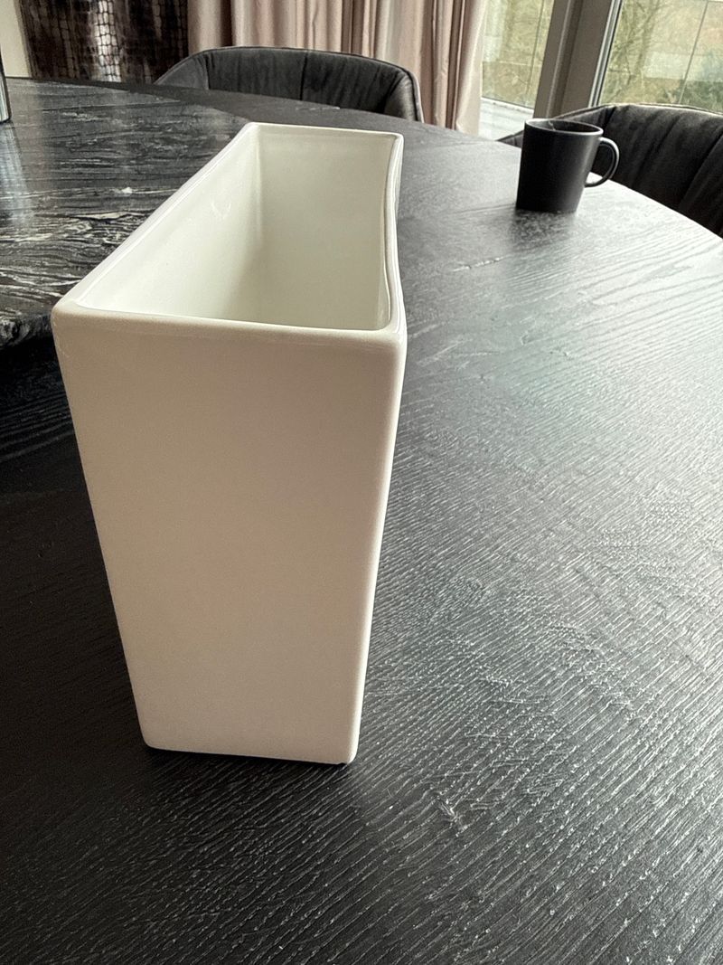 ASA Selection rechteckige Keramikvase, weiß, 22x7x16 cm, sehr guter Zustand