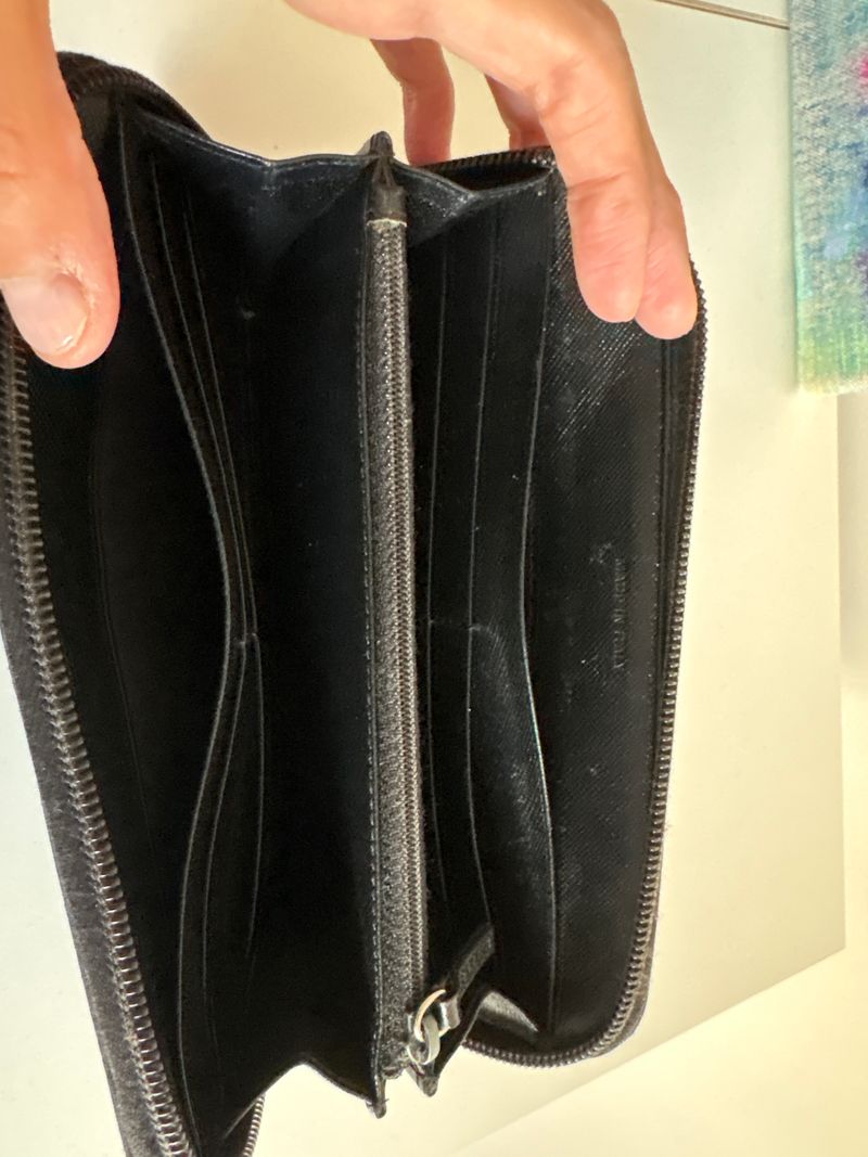 Prada Saffiano Leder Zip-Around Wallet 20cm – Schwarz, guter Zustand