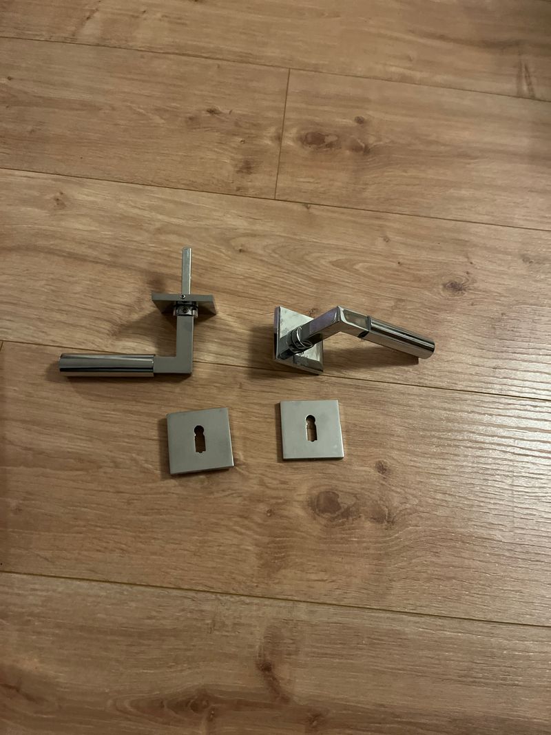 Wie neu: Quadrat Türgriff Set Chrom – Beschläge Hamburg – Innen BB
