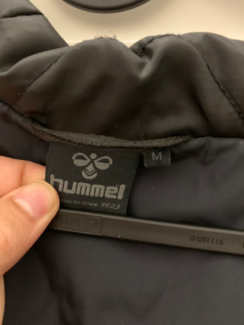 Hummel Fur-Trimmed Parka Schwarz M Polyester Abnehmbare Kapuze Sehr Gut