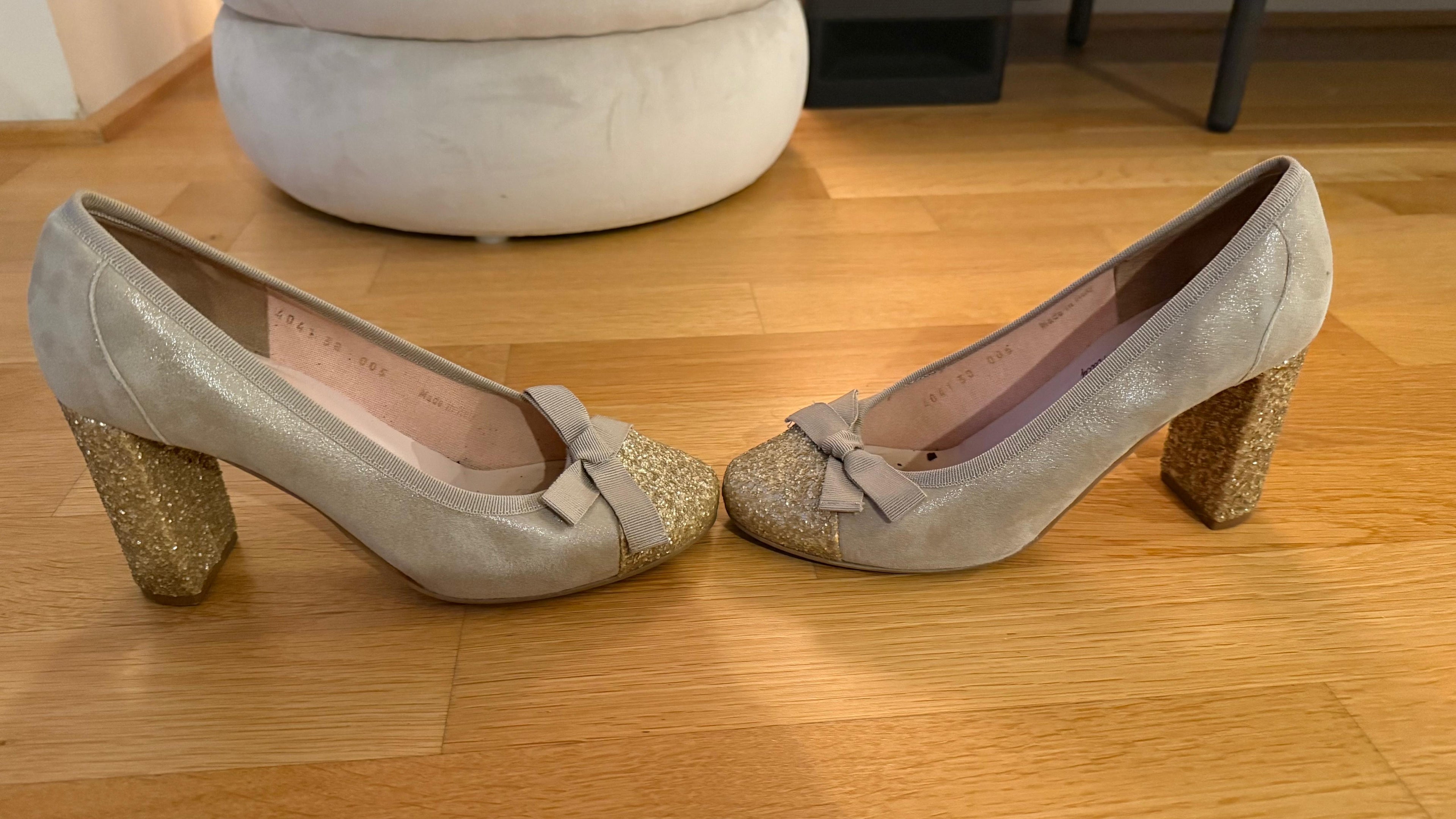 Le Babe Glitter Block Heel Pumps | Gold | Size Not Specified | Good Condition