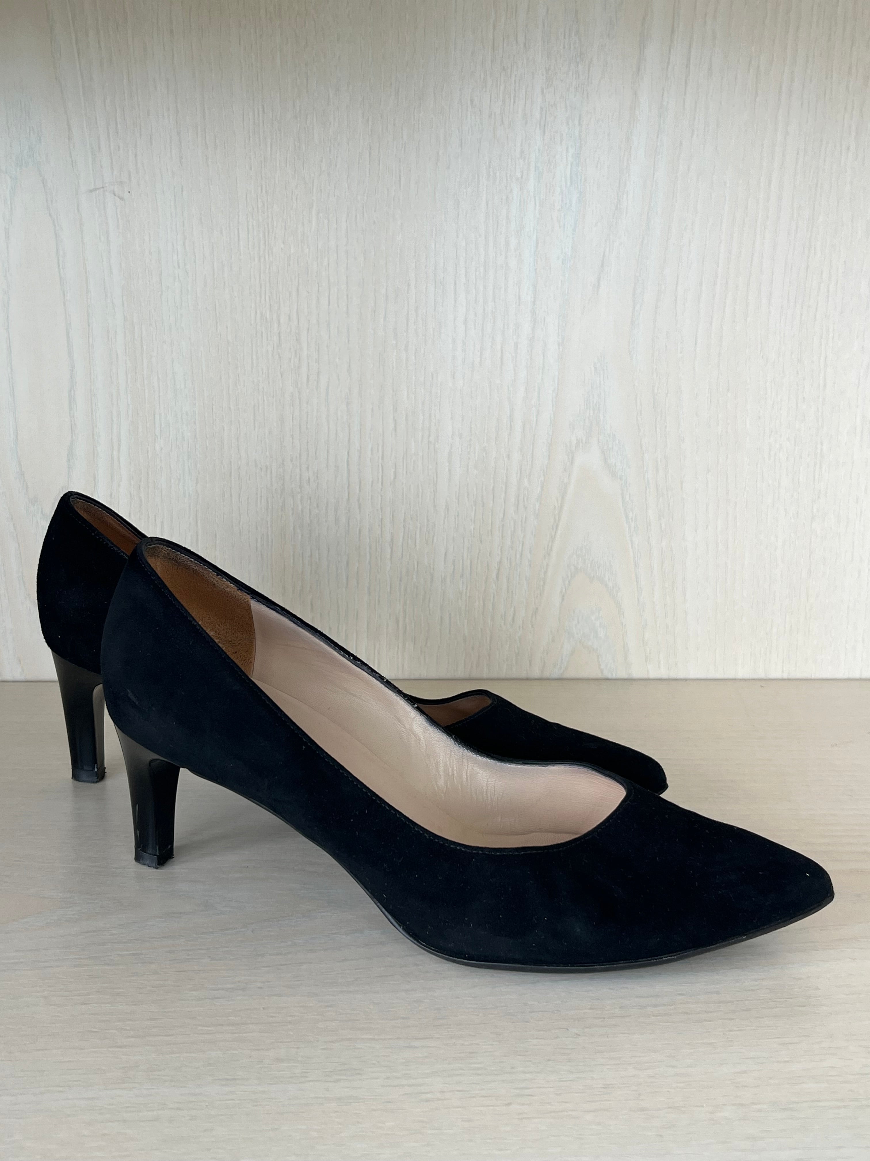 Peter Kaiser Pumps – Schwarz, Wildleder, Gr. 37,5, Guter Zustand