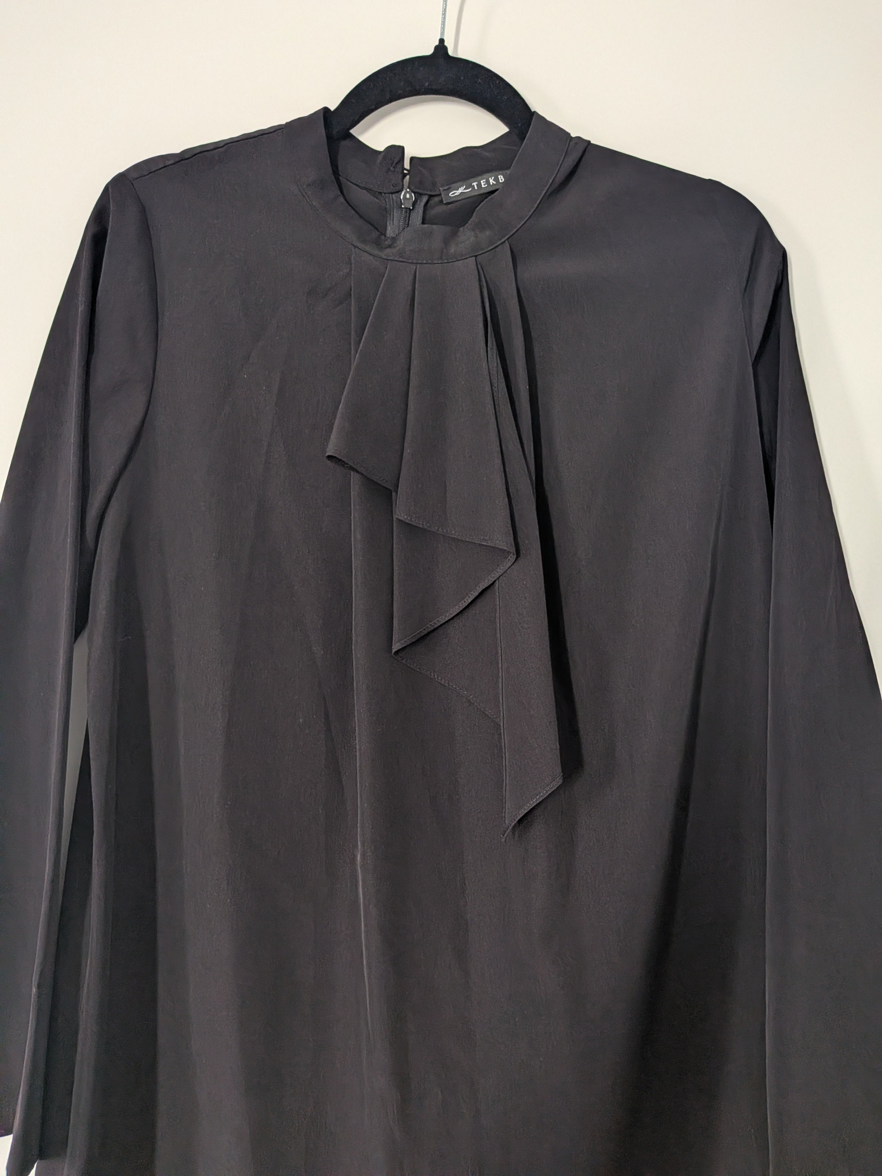 Elegant Tekbir Dress • EU 40 • Navy Blue • High Neck • Very Good Condition
