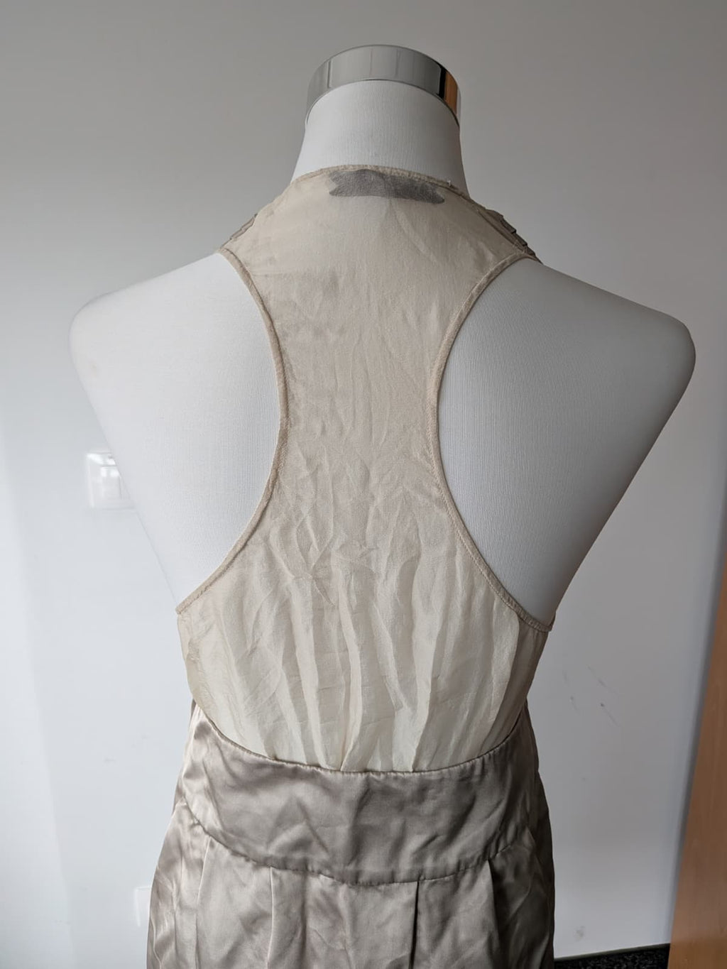 Stella McCartney Pleated Silk Dress – IT 40, Nude, Good Condition