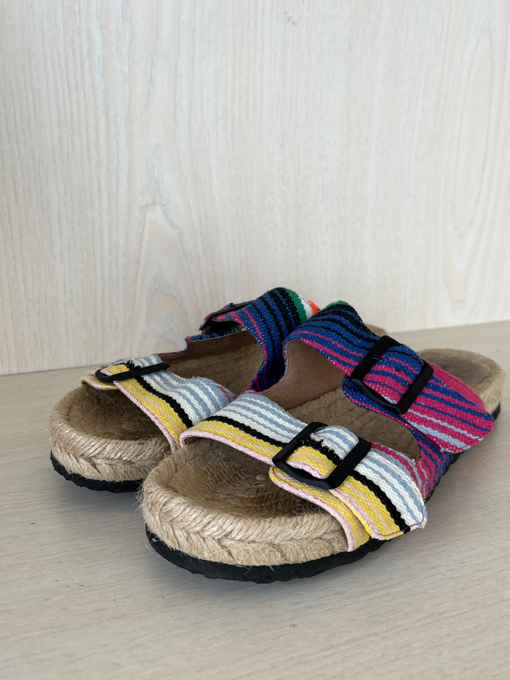Manebí “Tulum” Espadrille Slides | Bunte Streifen | EU 39 | Guter Zustand