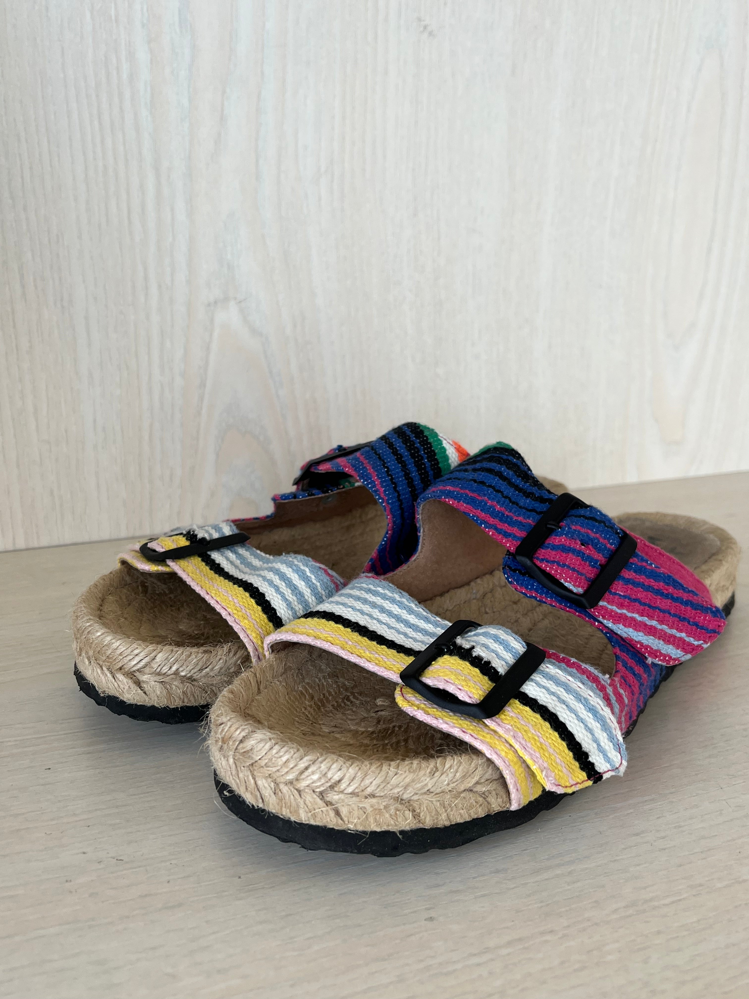 Manebí “Tulum” Espadrille Slides | Bunte Streifen | EU 39 | Guter Zustand