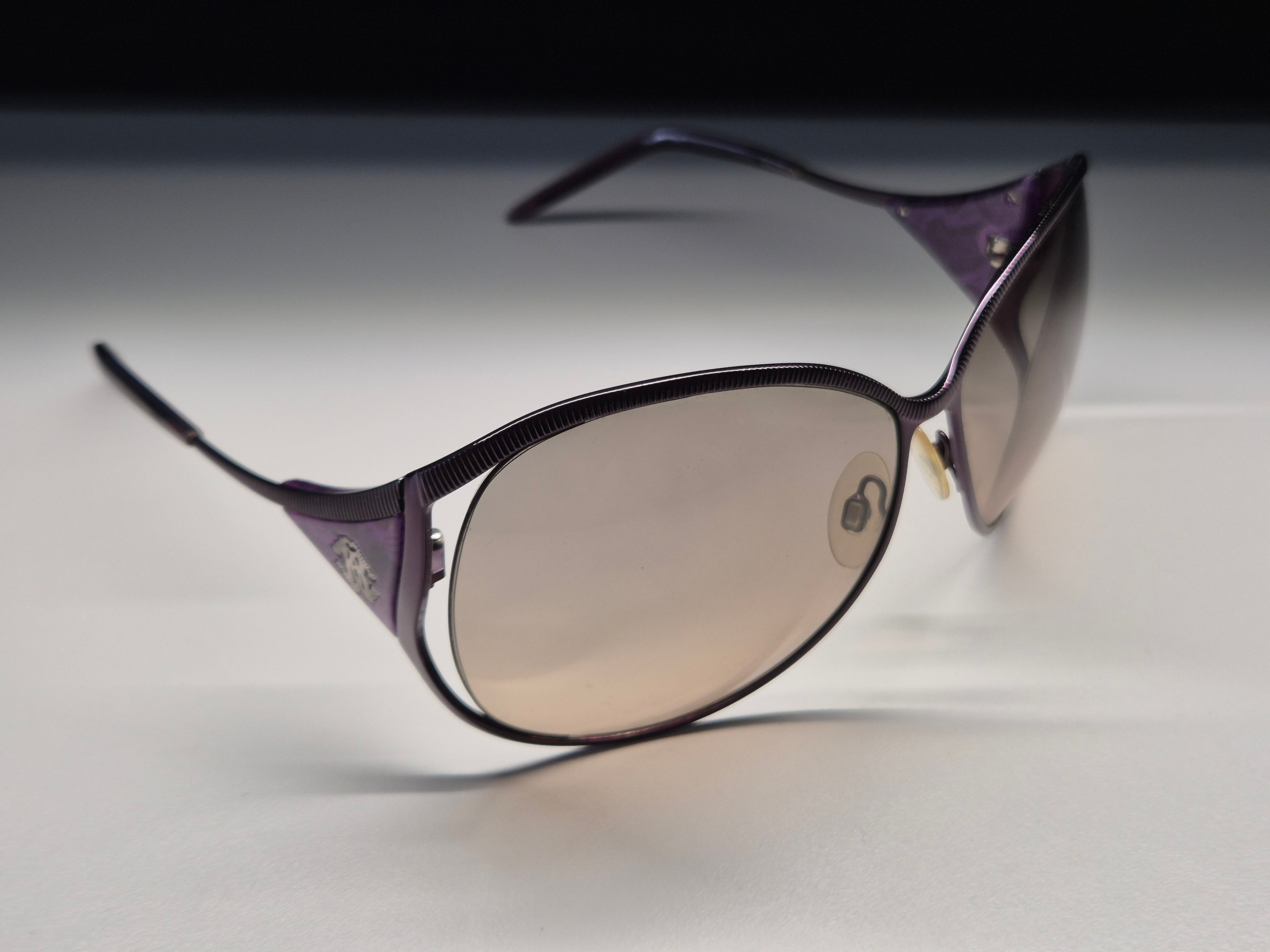 Roberto Cavalli Damen Sonnenbrille – Lila, Snake Design, mit Etui (beschädigt)