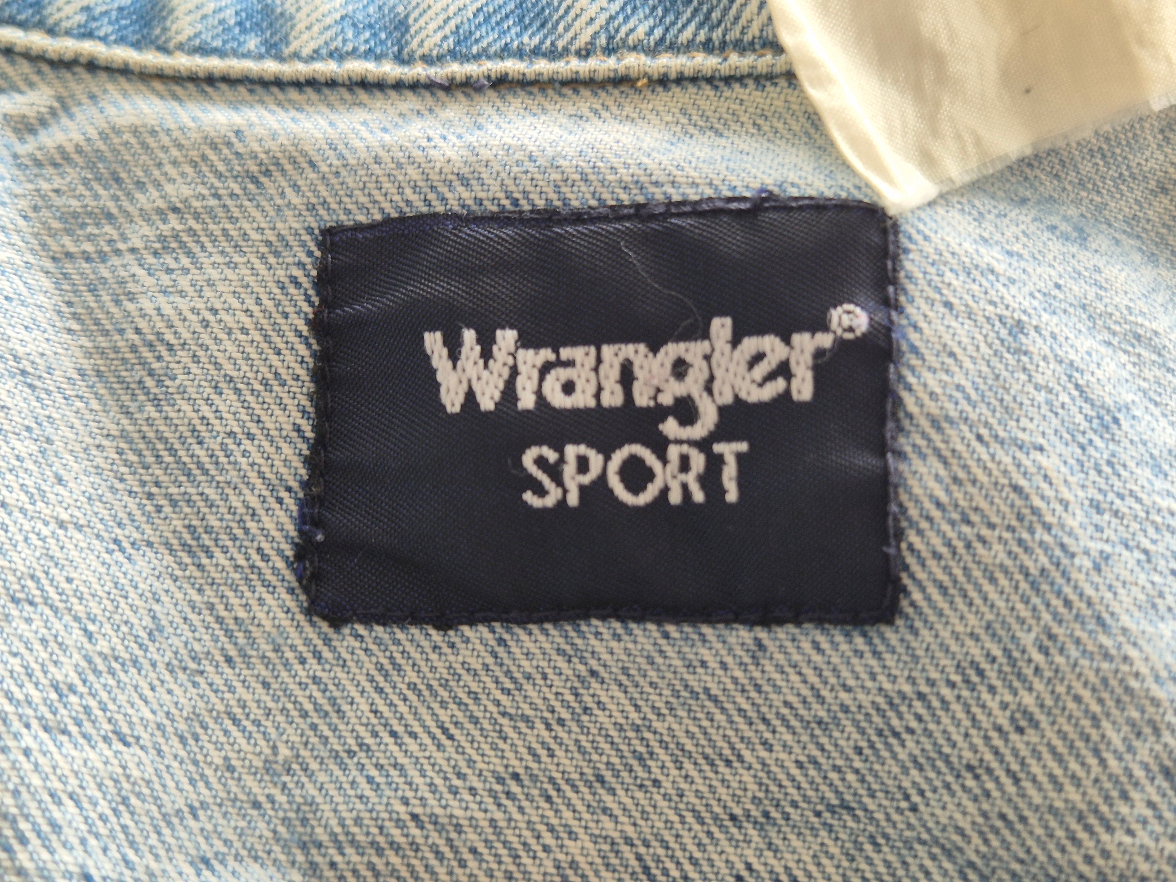 Wrangler SPORT Jeansjacke, Größe M, Hellblau, guter Zustand