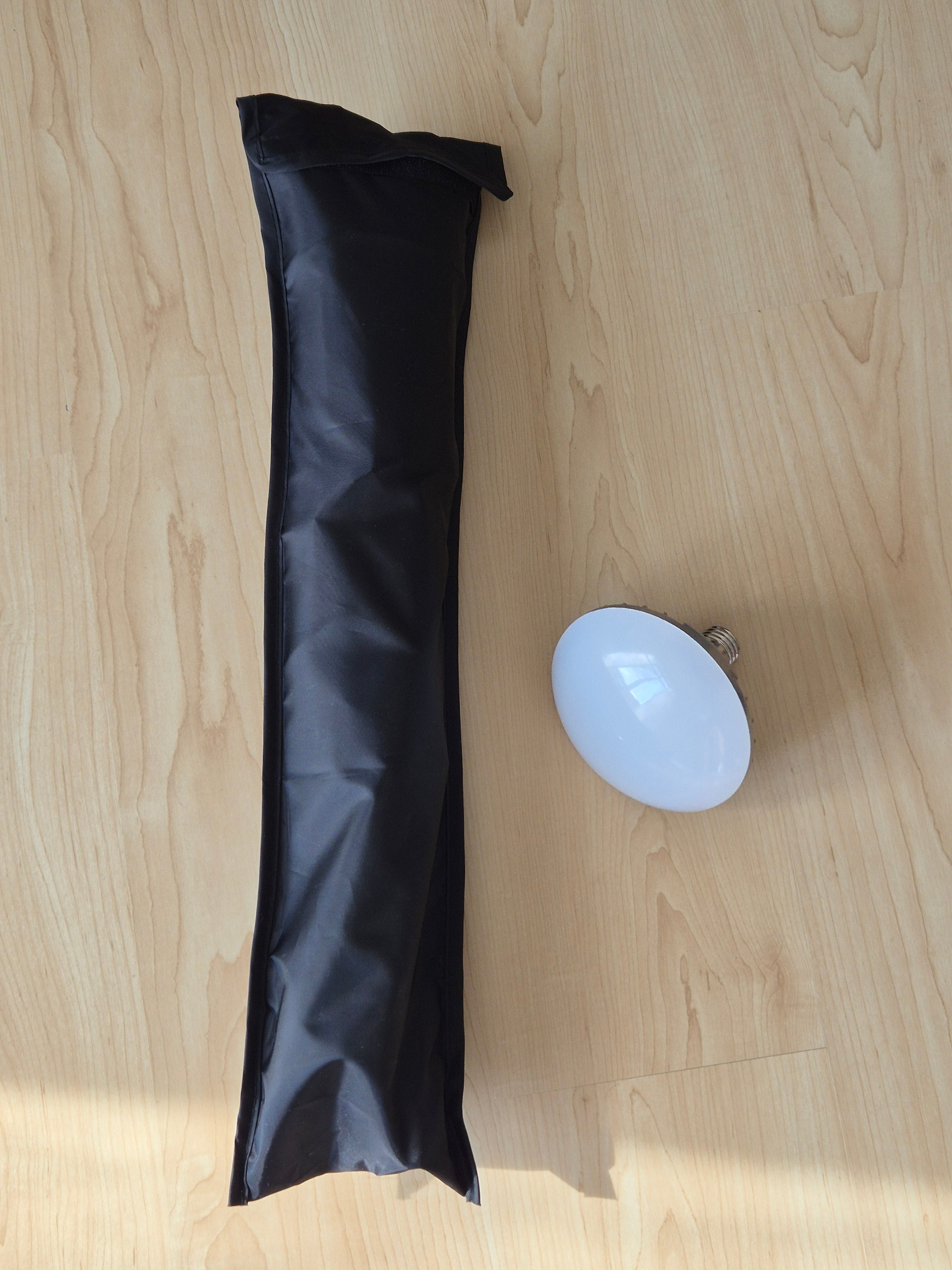 ESDDI PS025 Softbox Lighting Kit 24x31in Black/Silver Good (No Stand)