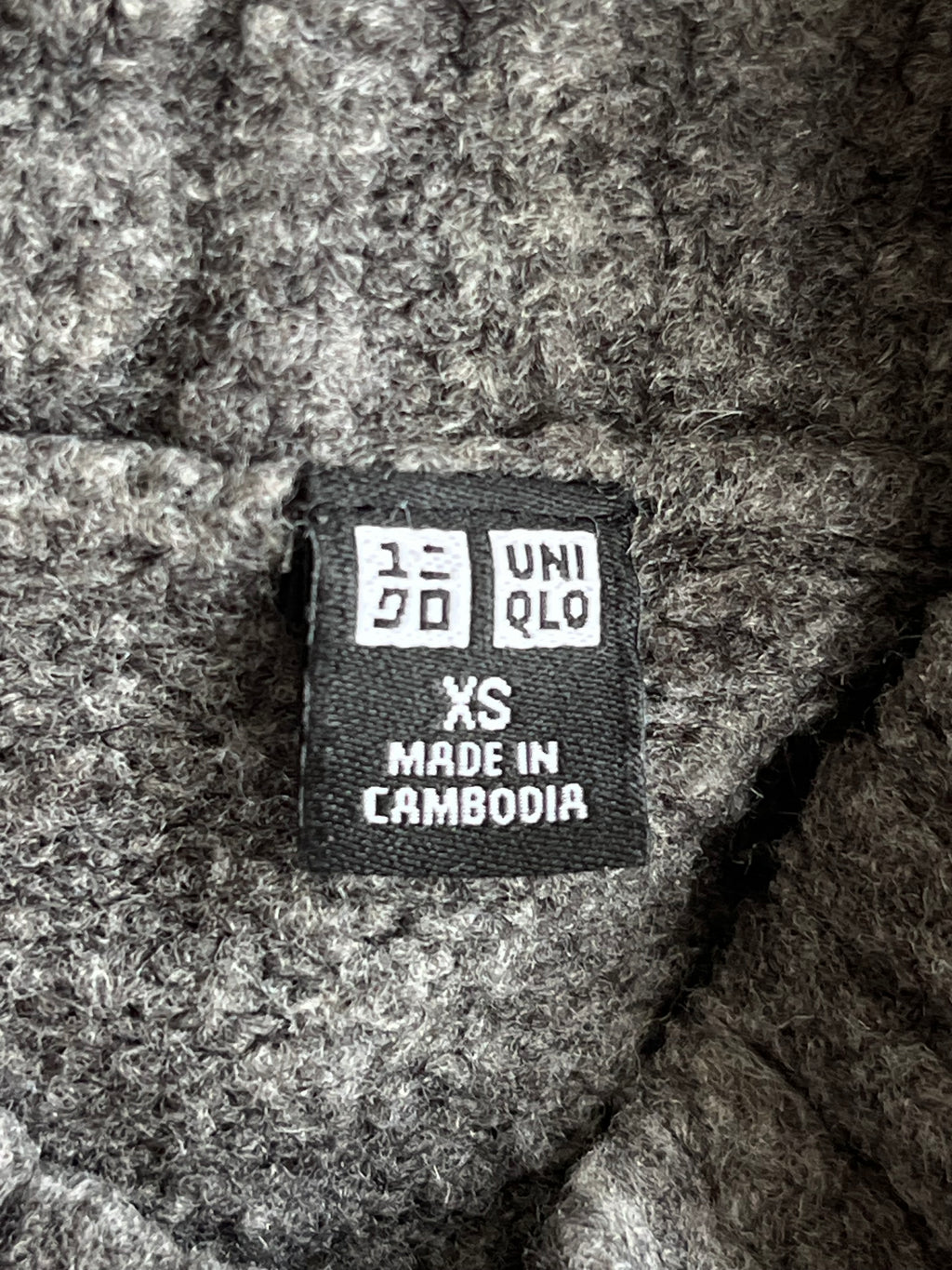 Uniqlo Pullover XS – Anthrazitgrau, Acryl-Wollmix, guter Zustand