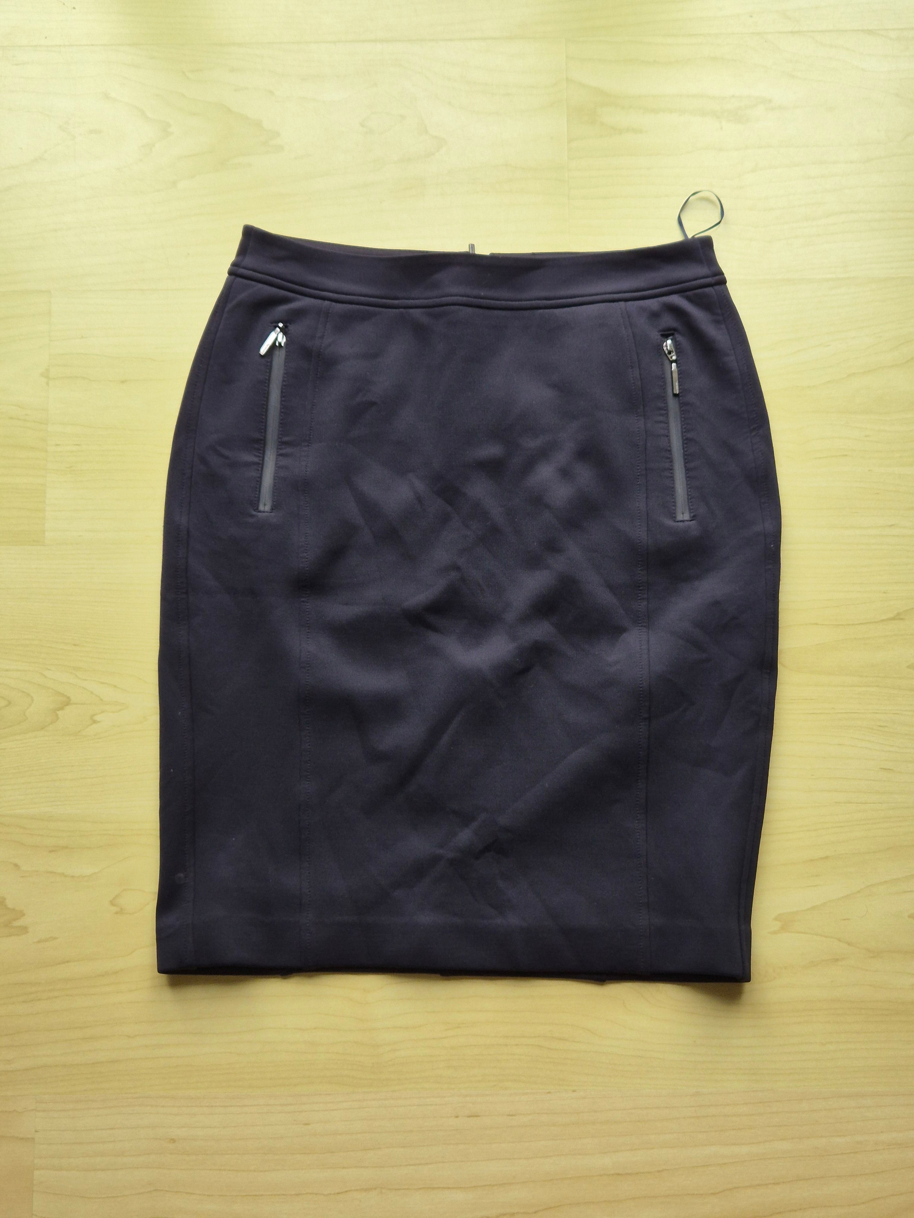 Comma Pencil Skirt, Schwarz, Gr. 34, sehr guter Zustand