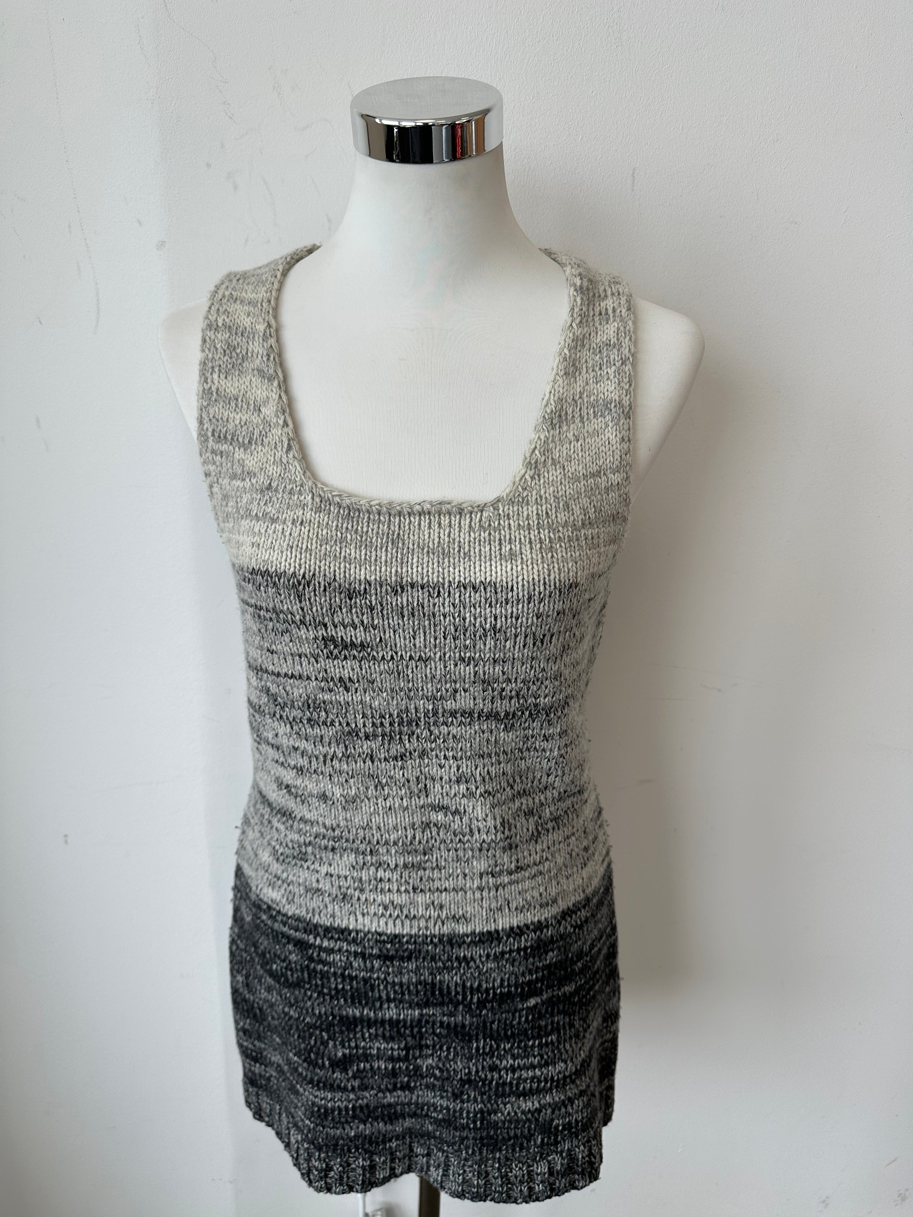 D&G Dolce & Gabbana Wool Sleeveless Tunic Vest L – Gray Gradient, Very Good
