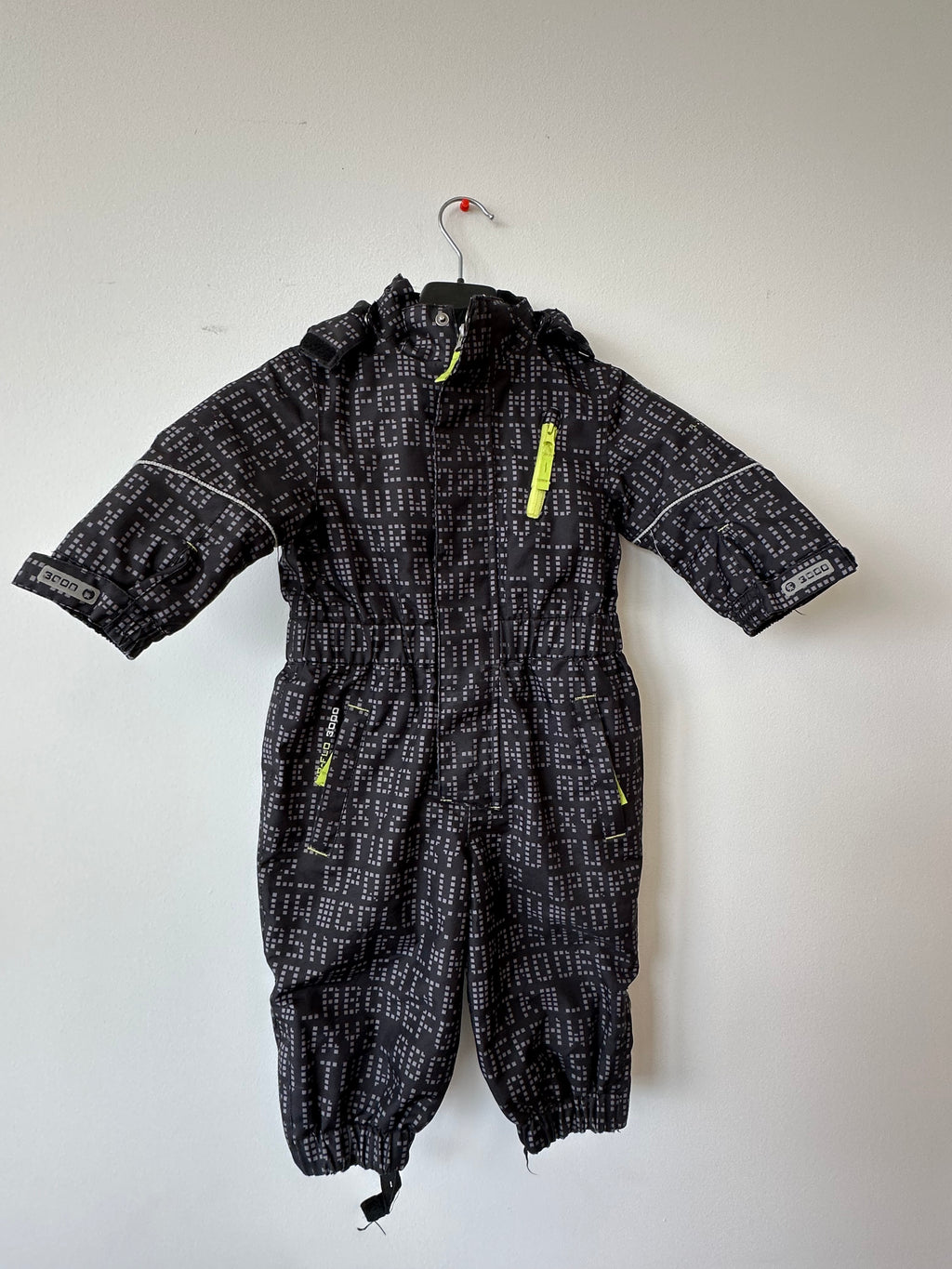 Color Kids Schneeanzug – 86/92, Schwarz/Grau mit Neon, Guter Zustand