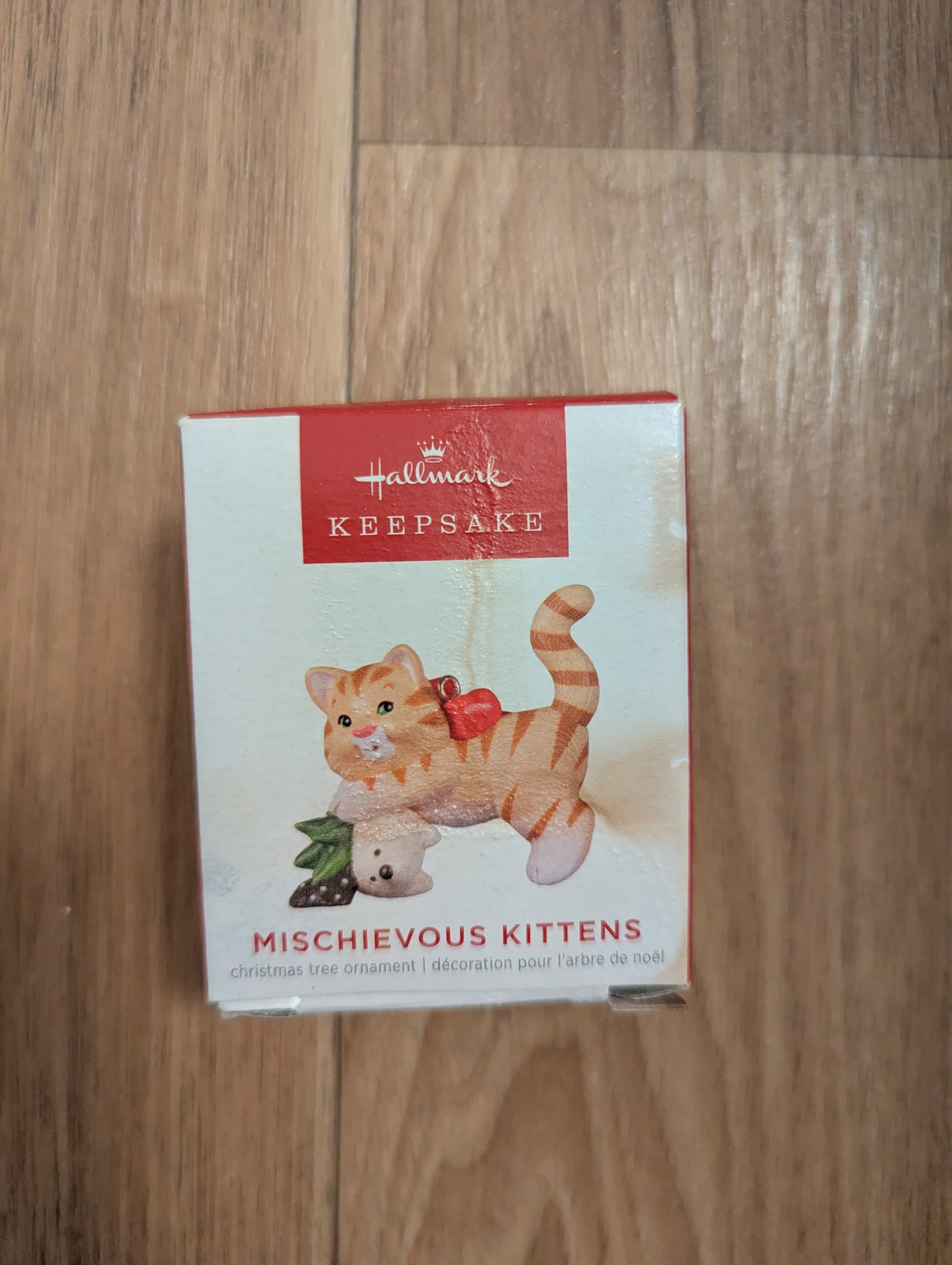 Hallmark Keepsake Mischievous Kittens 24th Series Ornament, Box Slightly Damaged