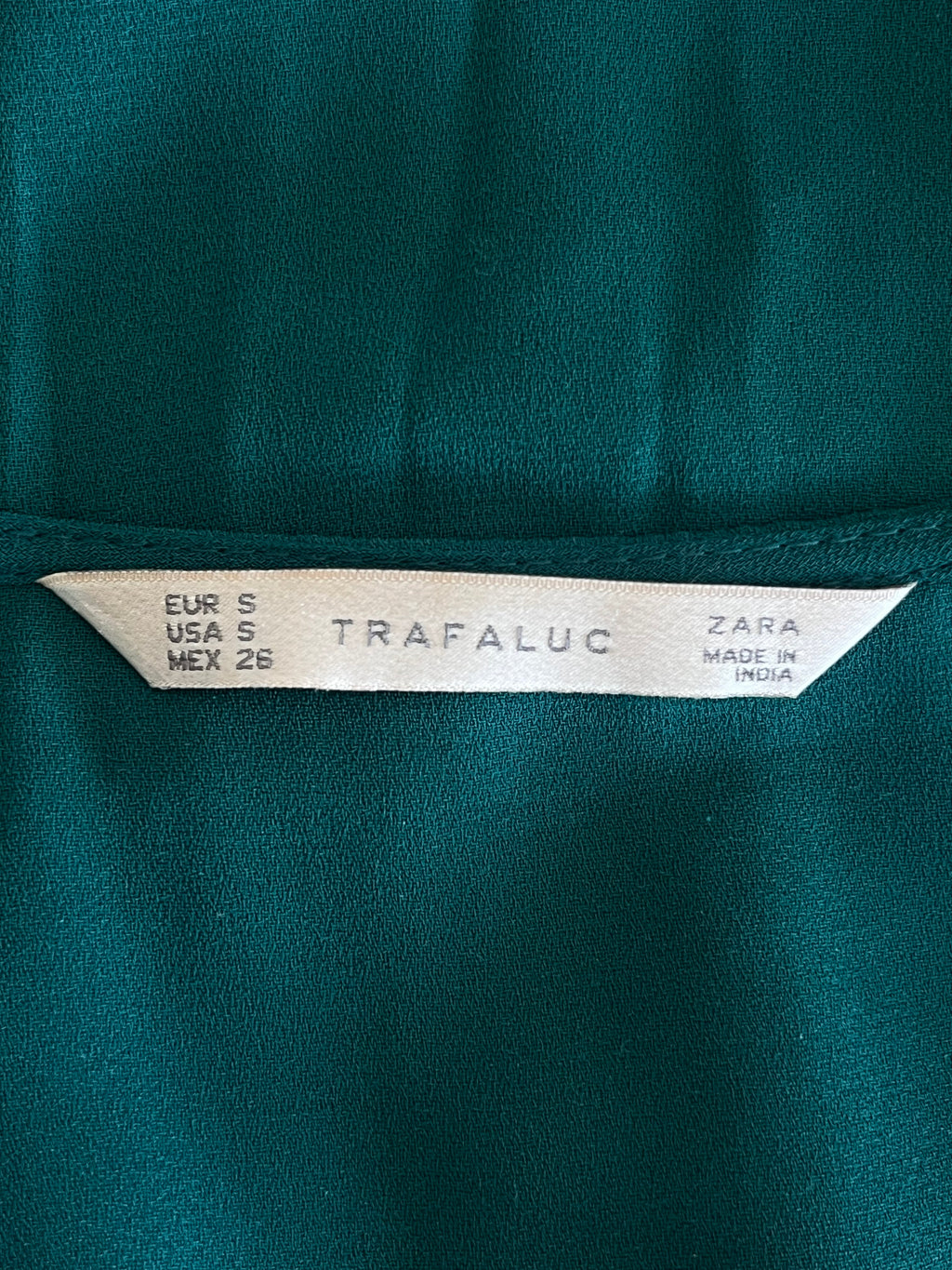 Zara TRF Kleid mit Perlen, Gr. S, Teal, Sehr guter Zustand