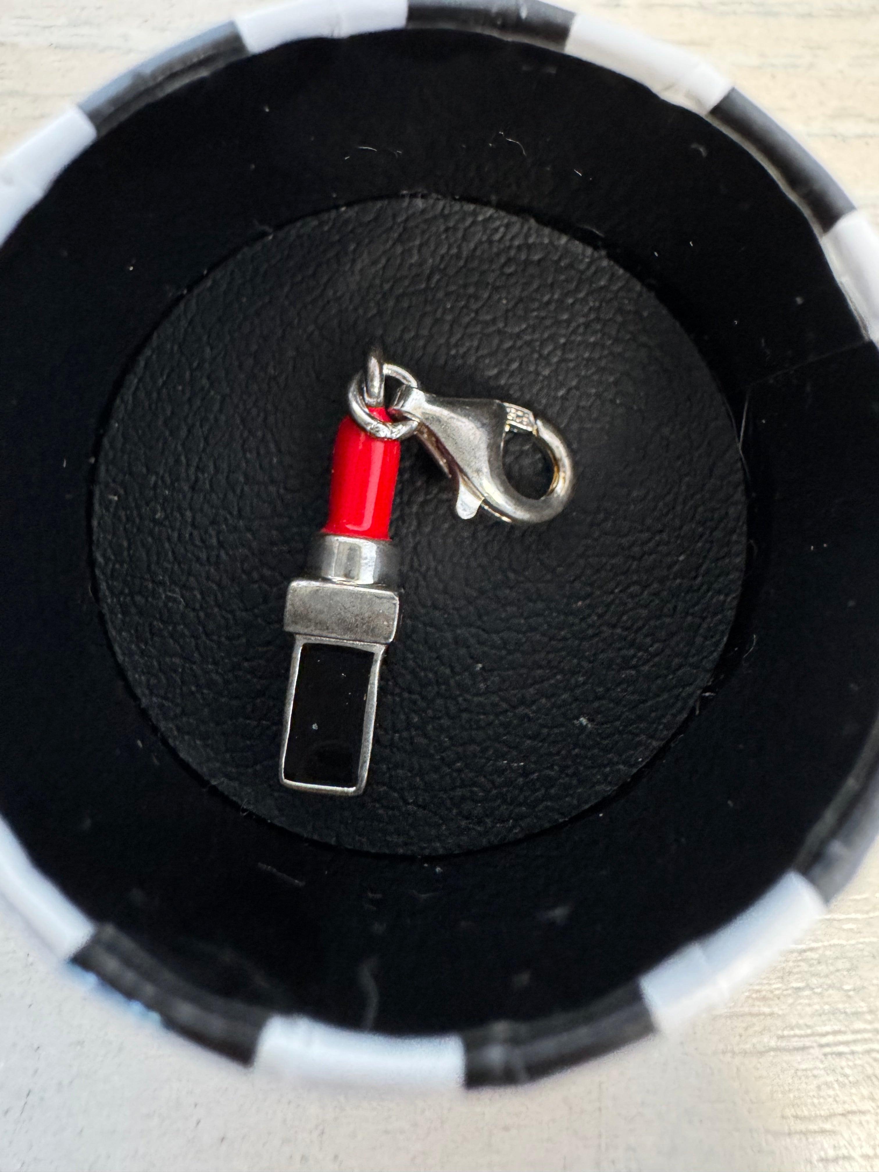 Thomas Sabo Lipstick Charm 925 Silber & Emaille, Silber/Rot, sehr gut, Box