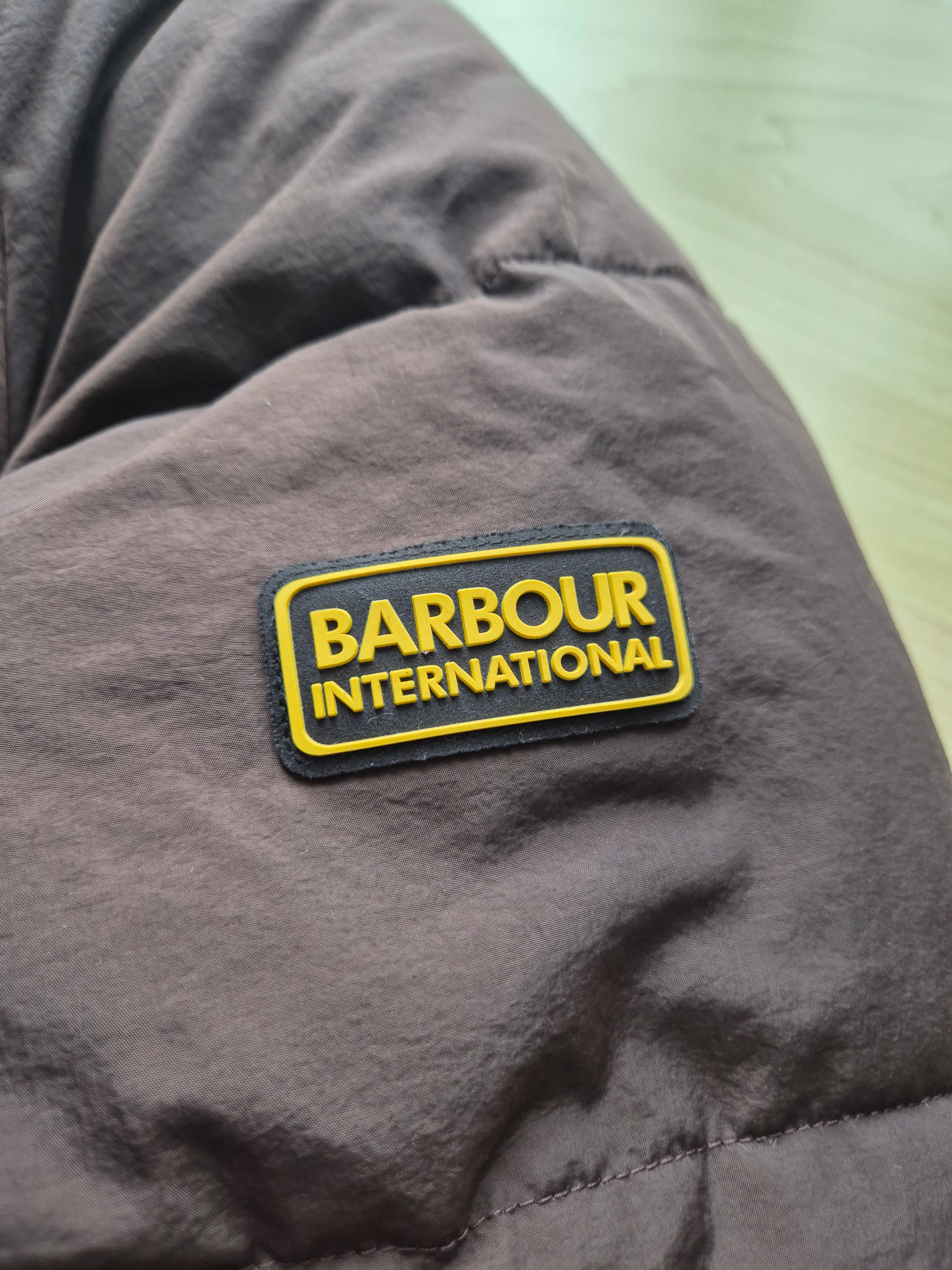 Barbour International Cluny Stepp-Bomberjacke, Schokobraun, Gr. S, Neu mit Etikett