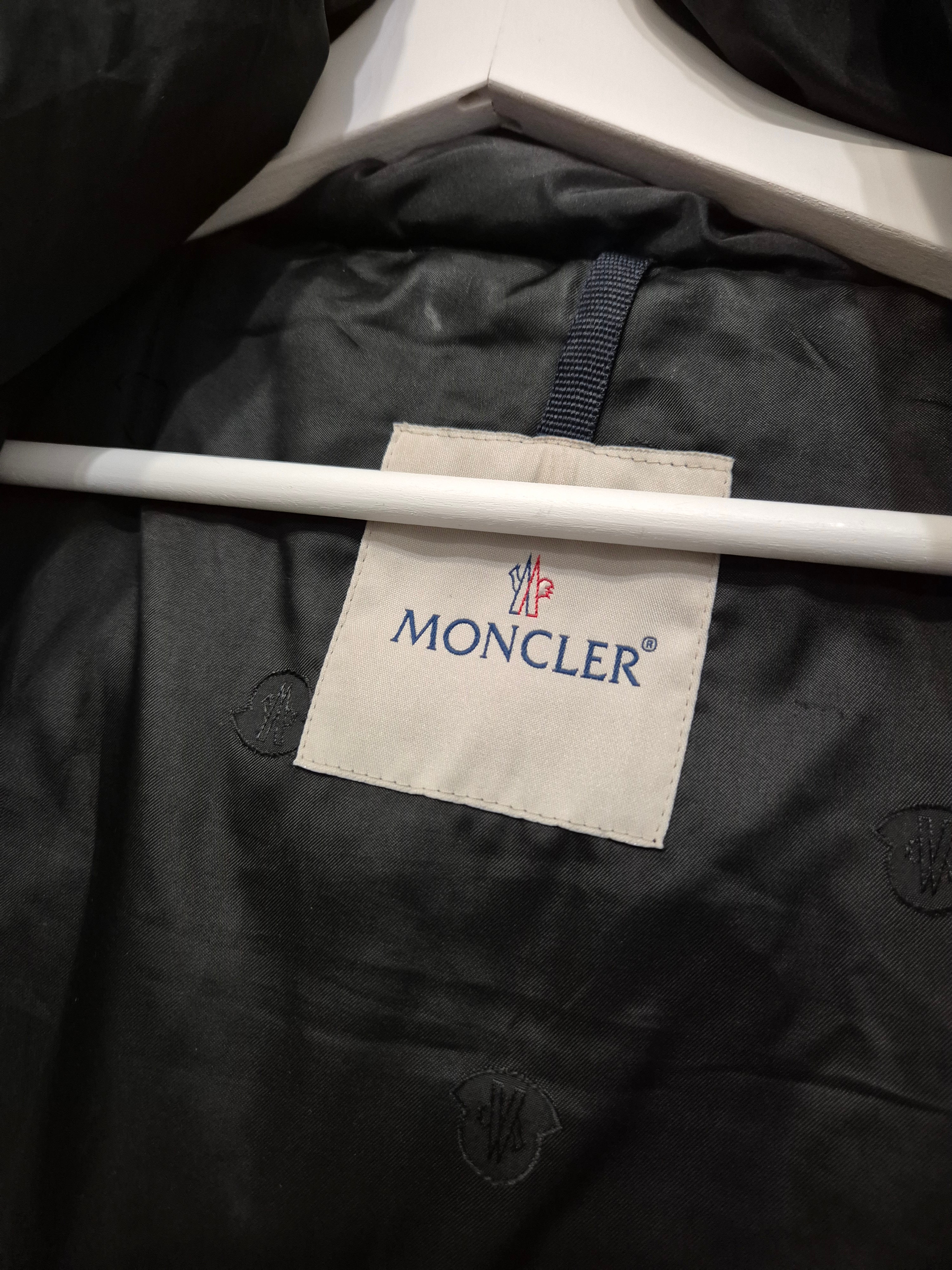 Moncler Flammette Down Coat – Black, Size M, Good Condition