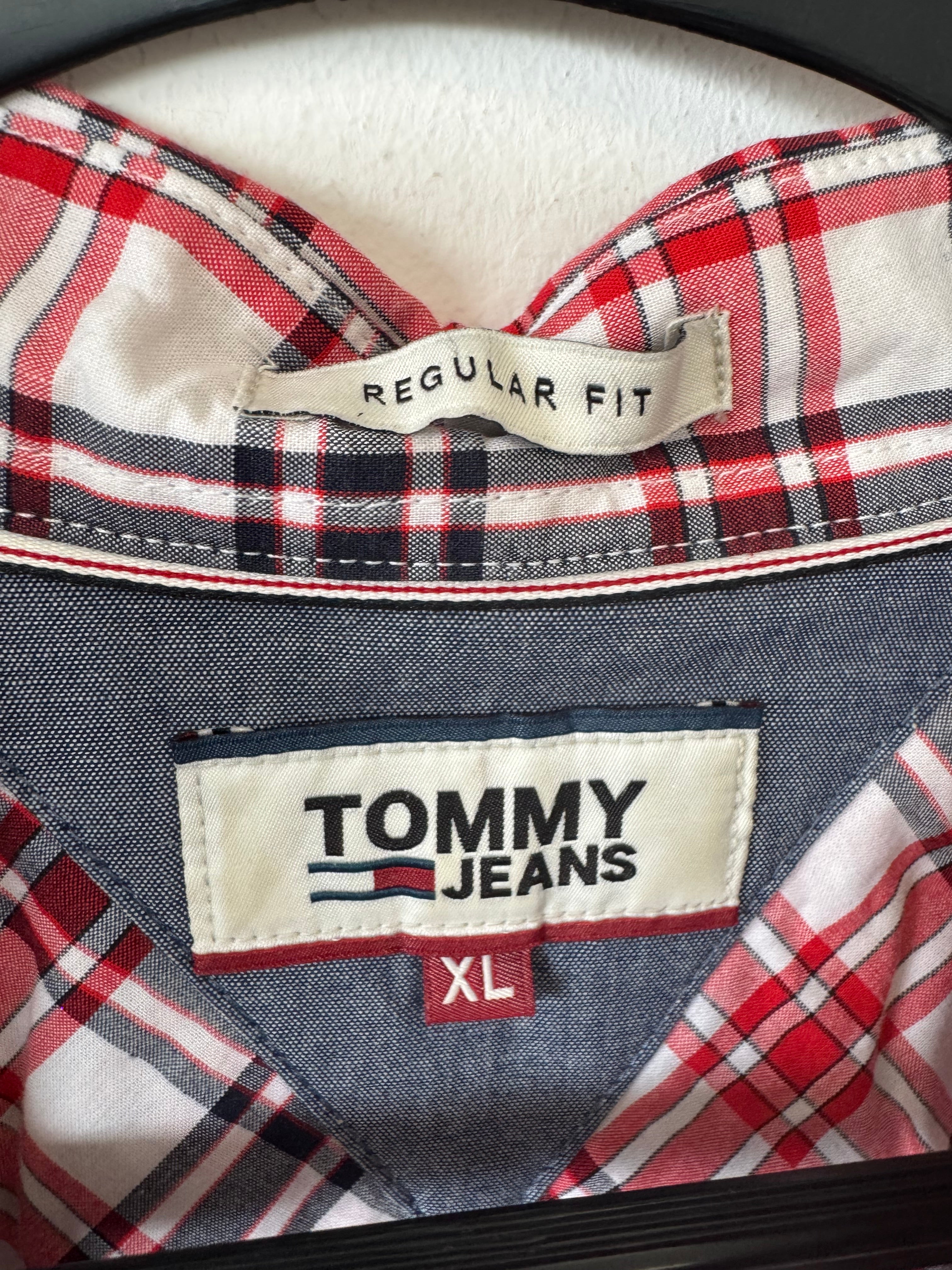 Tommy Jeans Men's Plaid Shirt, Regular Fit, Red/Black, Size XL, Normal Use