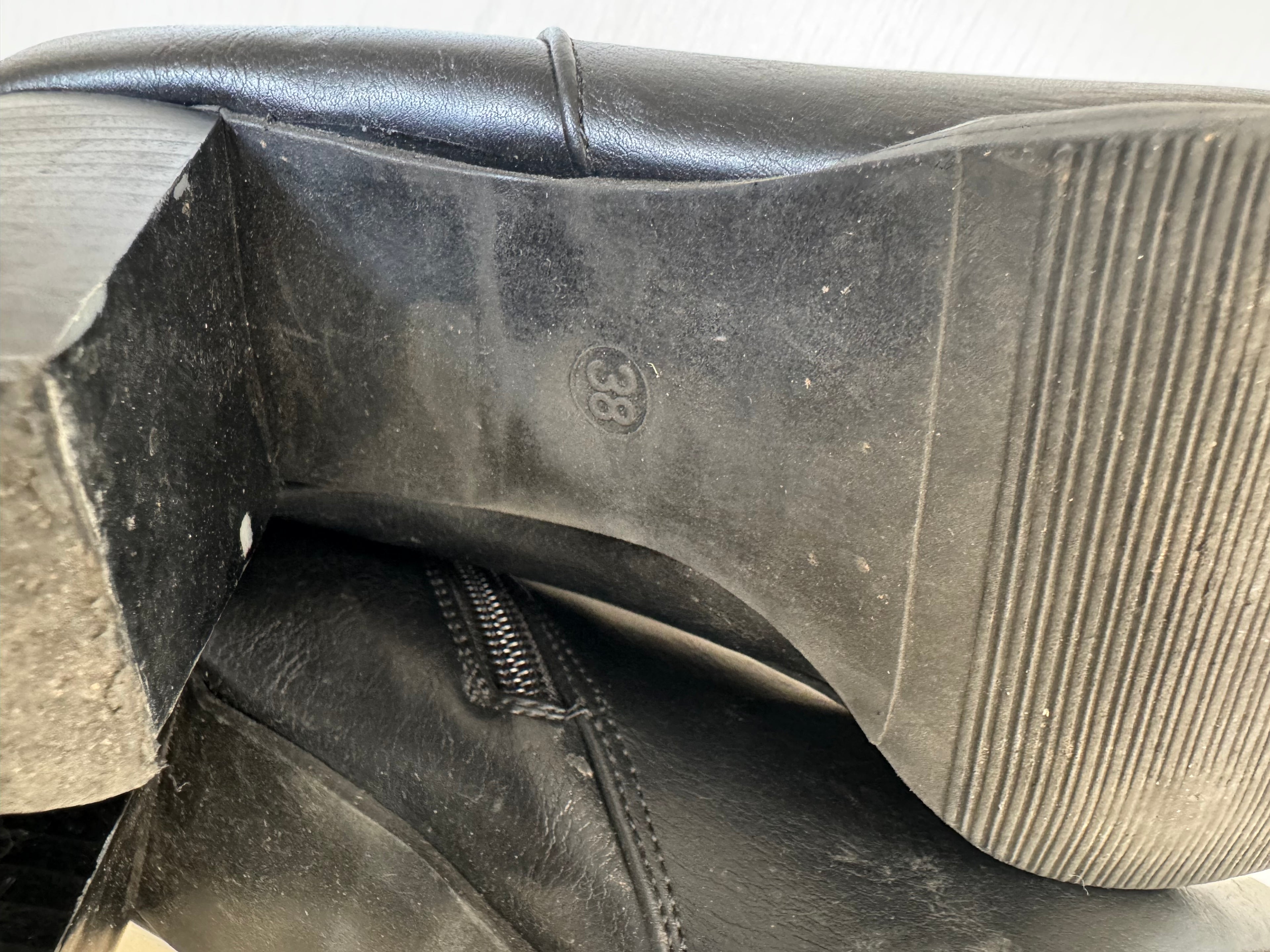 Polaris Women’s Ankle Boots – Black Leather, Size 38, Normal Use