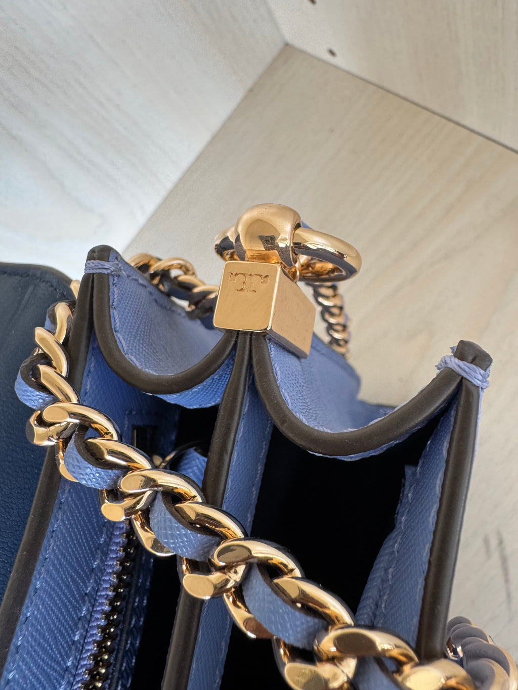Tory Burch Robinson Convertible Shoulder Bag, Medium, Blue, Very Good