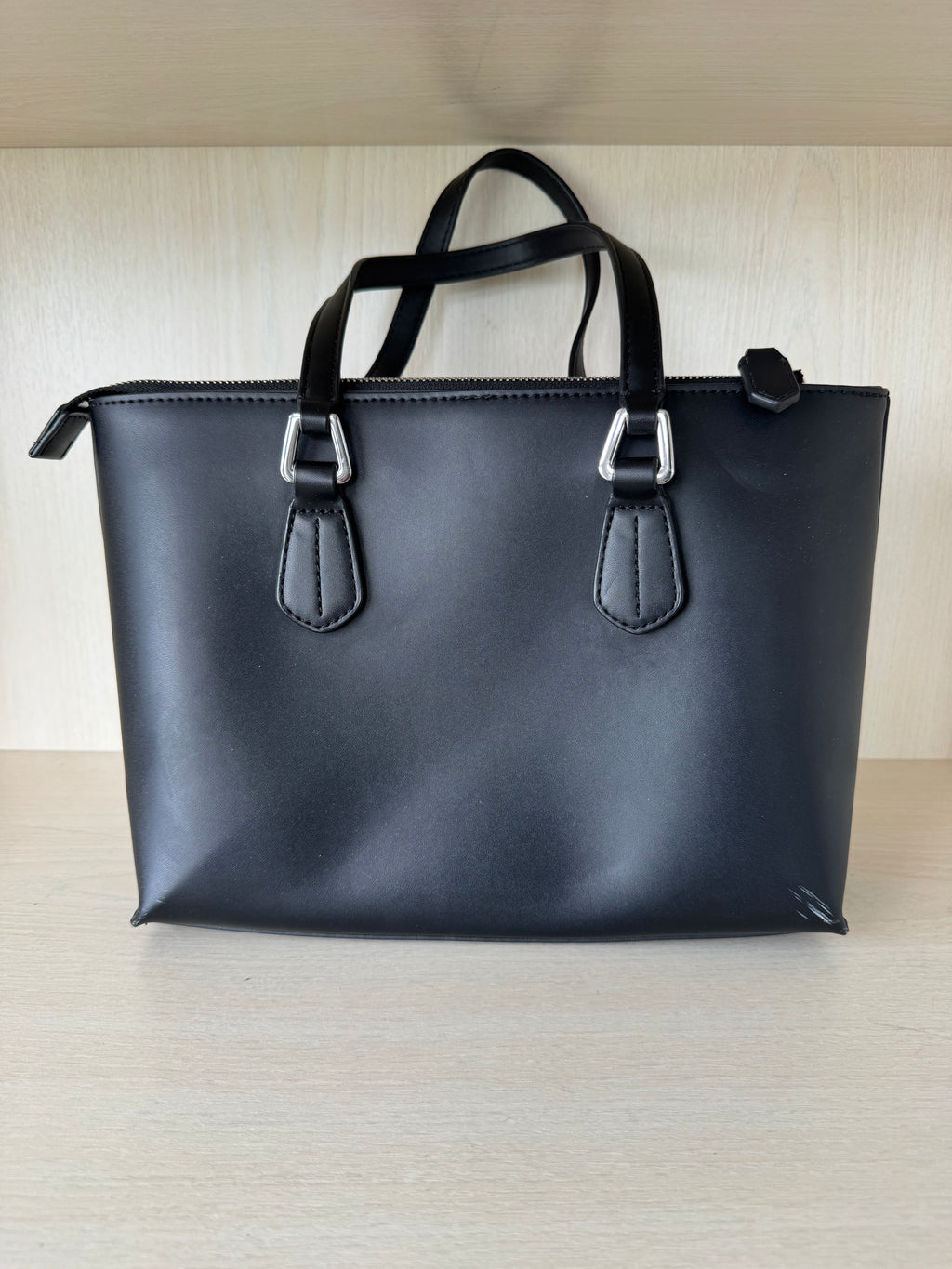 Emporio Armani Shopping Bag Y3D084, Schwarz, Leder, Medium, Wie Neu
