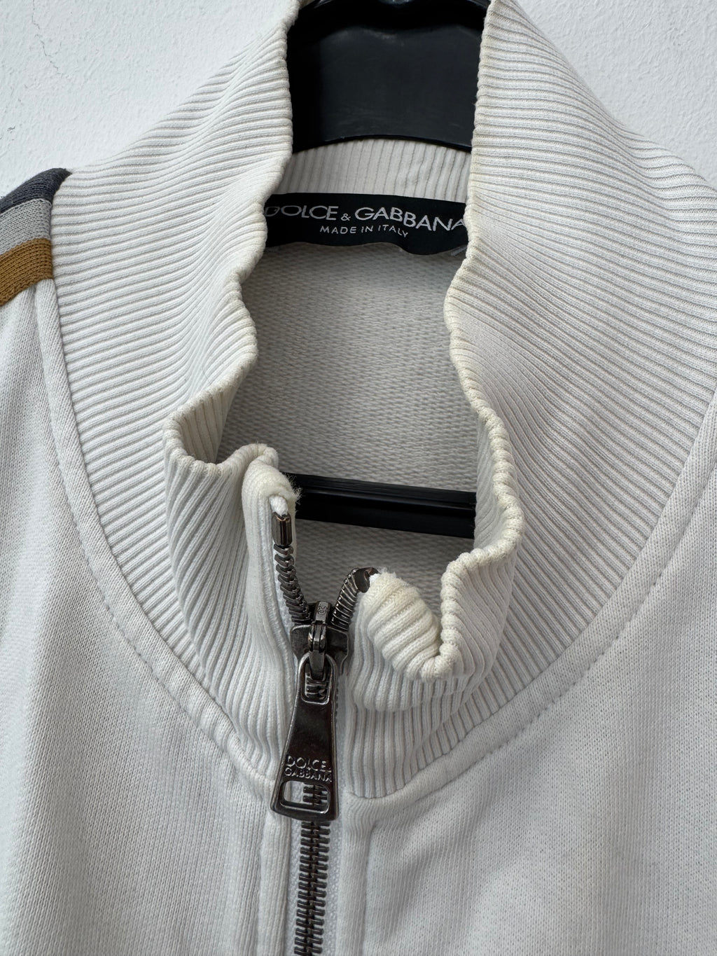Dolce & Gabbana Track Jacket – Weiß/Braun/Blau, Gr. 50, Zustand: Stark gebraucht