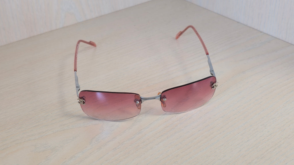 Chanel 4017-B Sonnenbrille Randlos Pink Verlauf mit Strass CC, Guter Zustand
