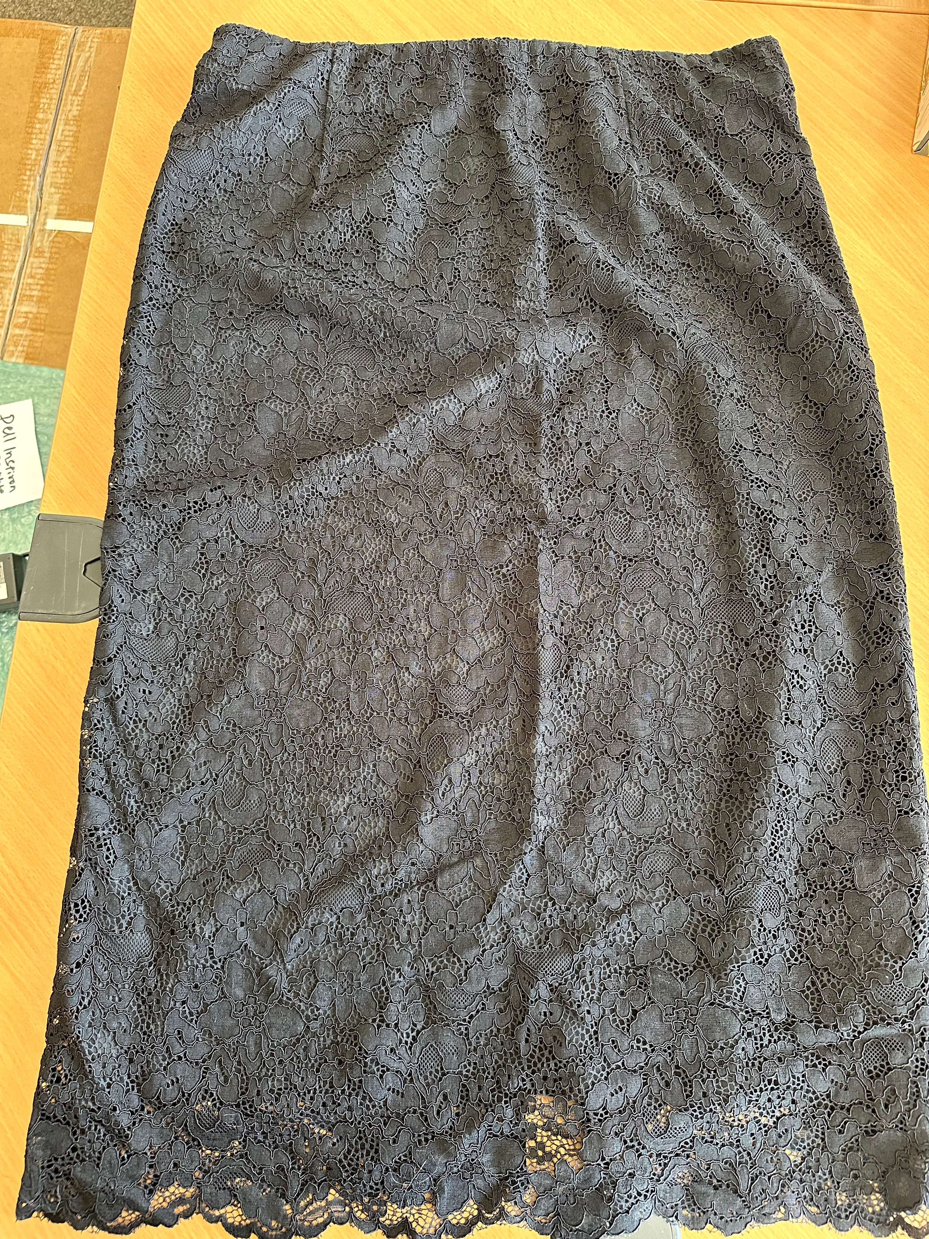 RIANI Lace Pencil Skirt, Black, Size DE 42, Very Good Condition