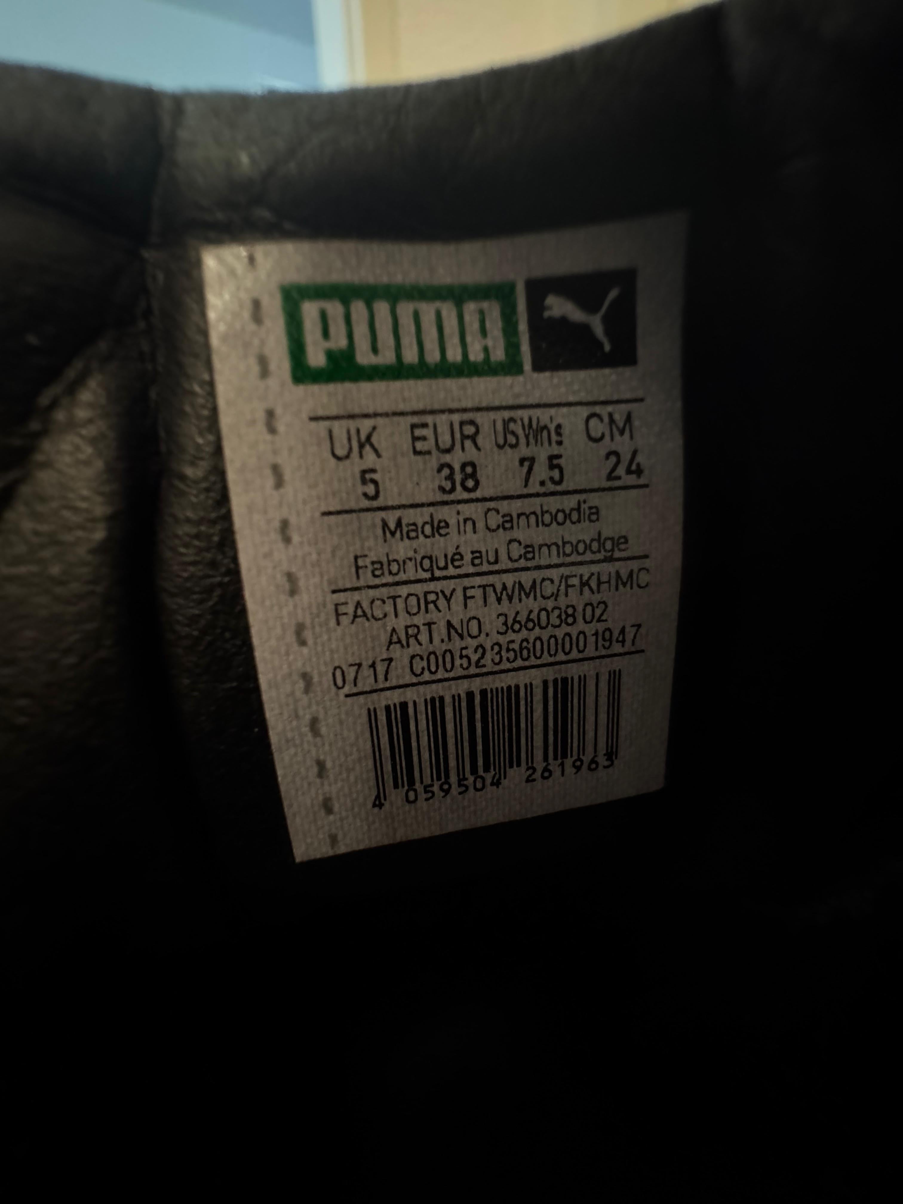 Puma Vikky Platform Suede – Schwarz, EU 38, Guter Zustand