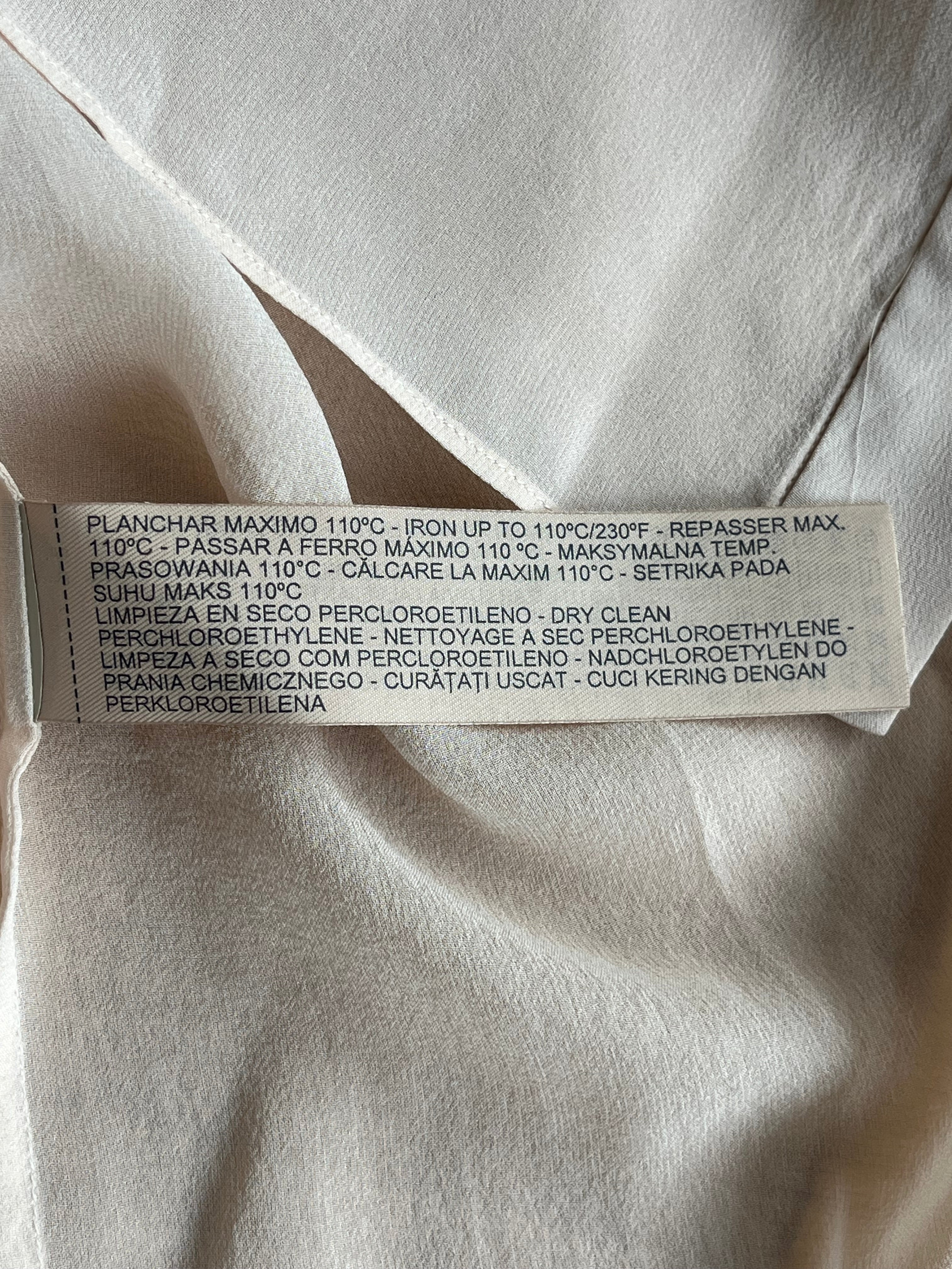 Massimo Dutti Classic V-Neck Blouse Ivory EU 38 Very Good Condition