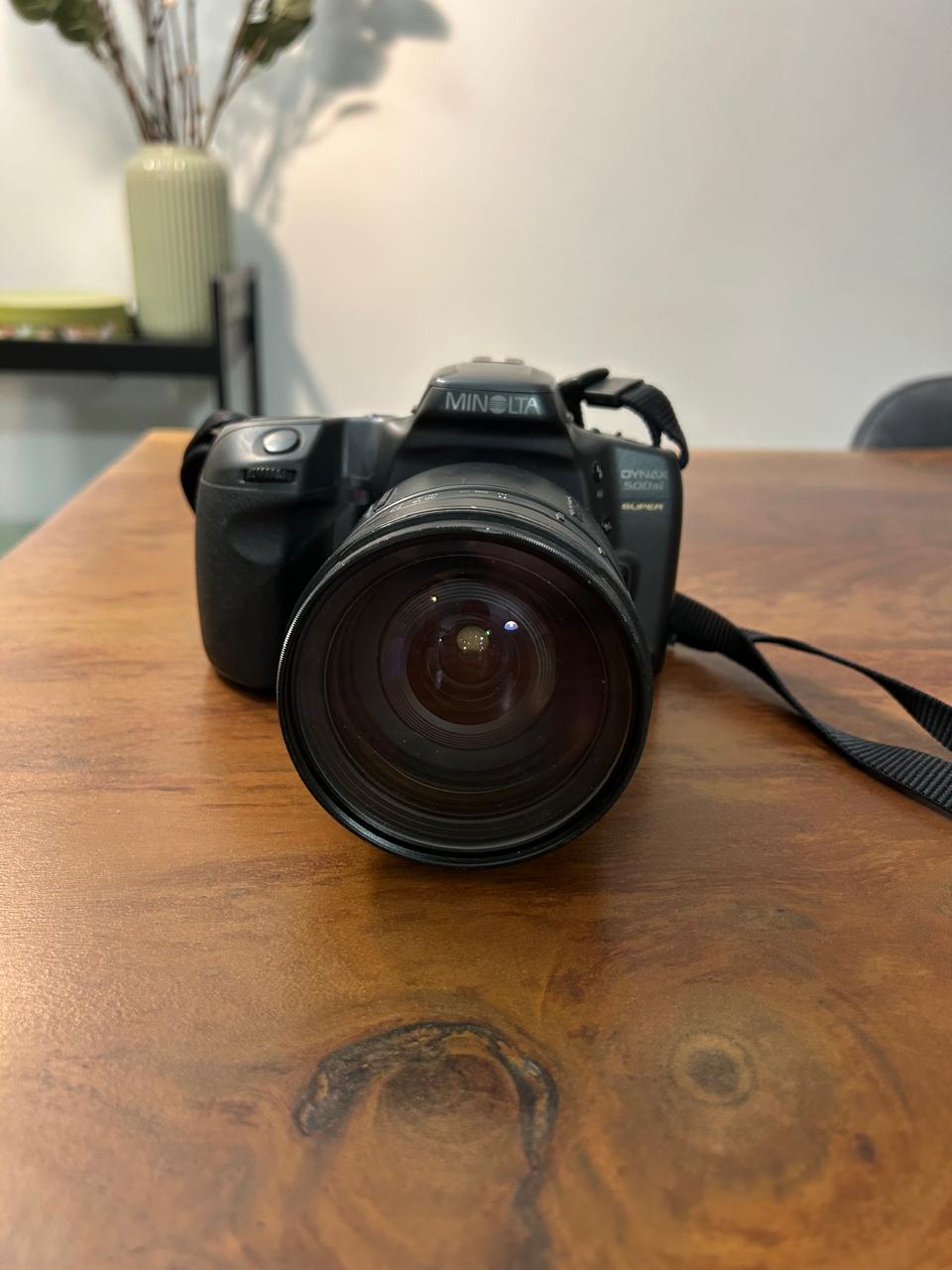 Minolta Dynax 500si SLR Kit + Tamron AF 28-200mm Lens Black Good Condition