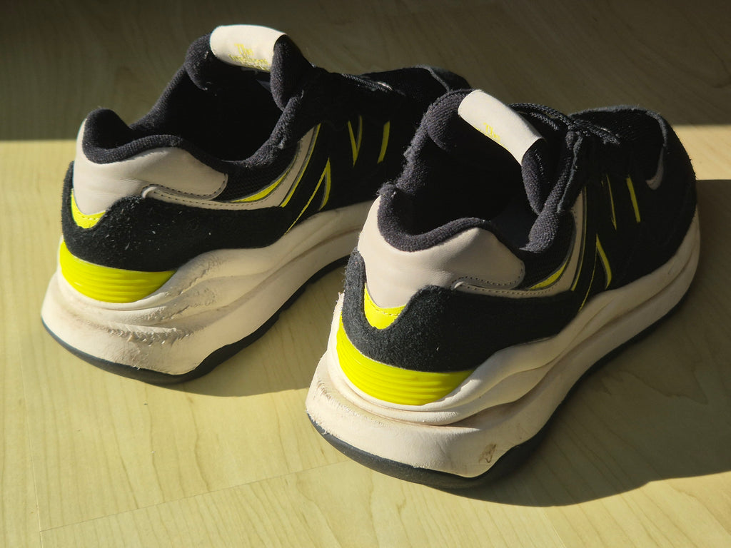New Balance 57/40 – Schwarz/Gelb – EU 40,5 – Guter Zustand | Cirkular