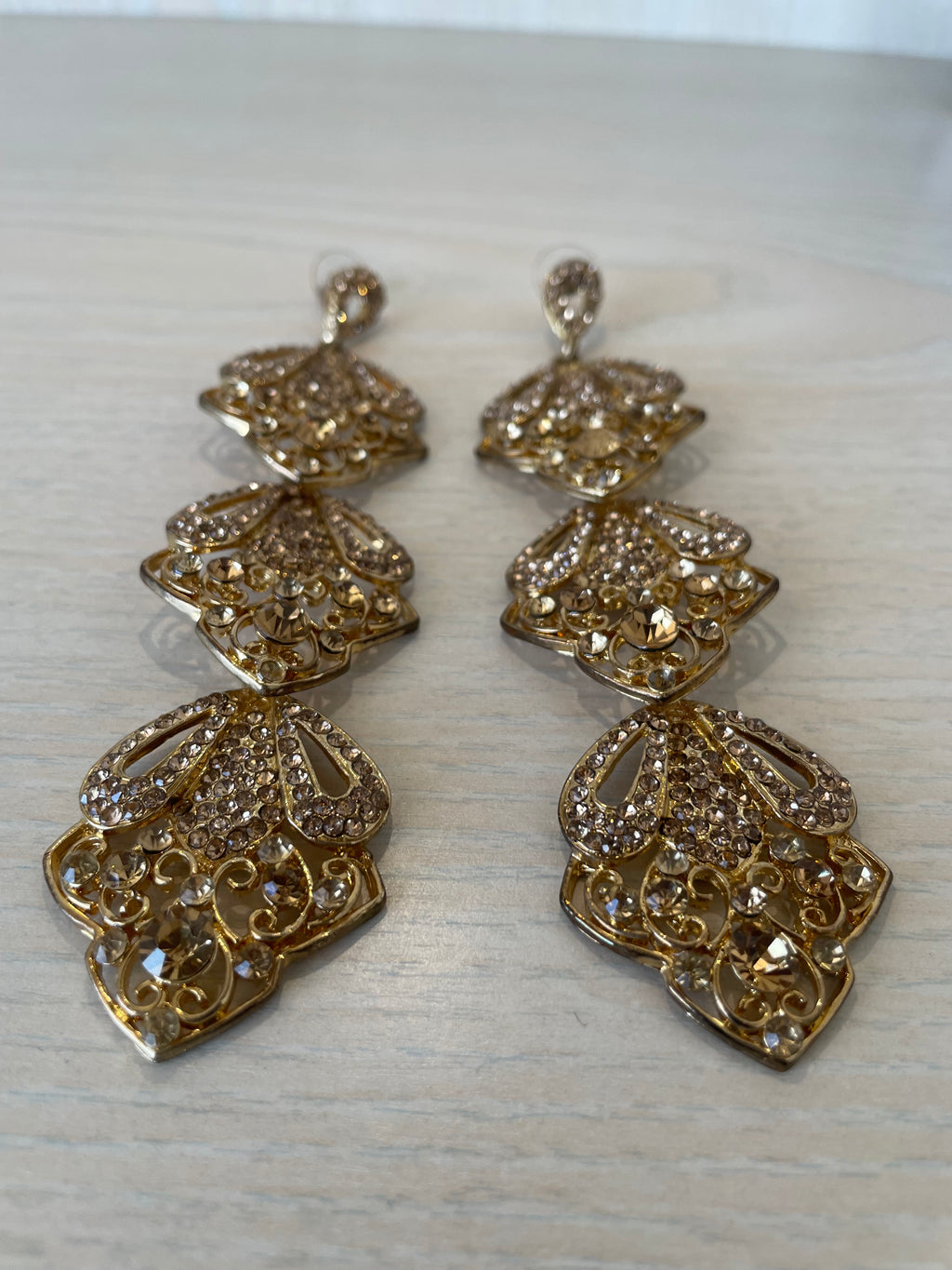 Long Filigree Earrings – Gold-Tone, 18K Plated, 7 cm Drop, Good Condition
