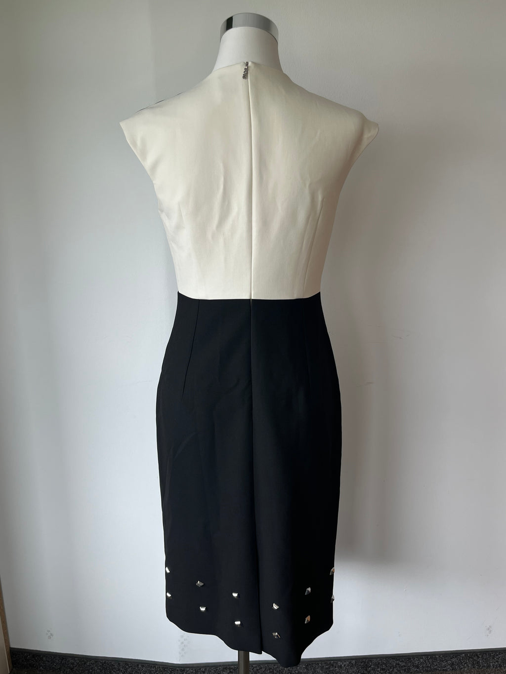 Hugo Boss “Devoka” Dress | EU 36 | Black/White Colour Block | Like New