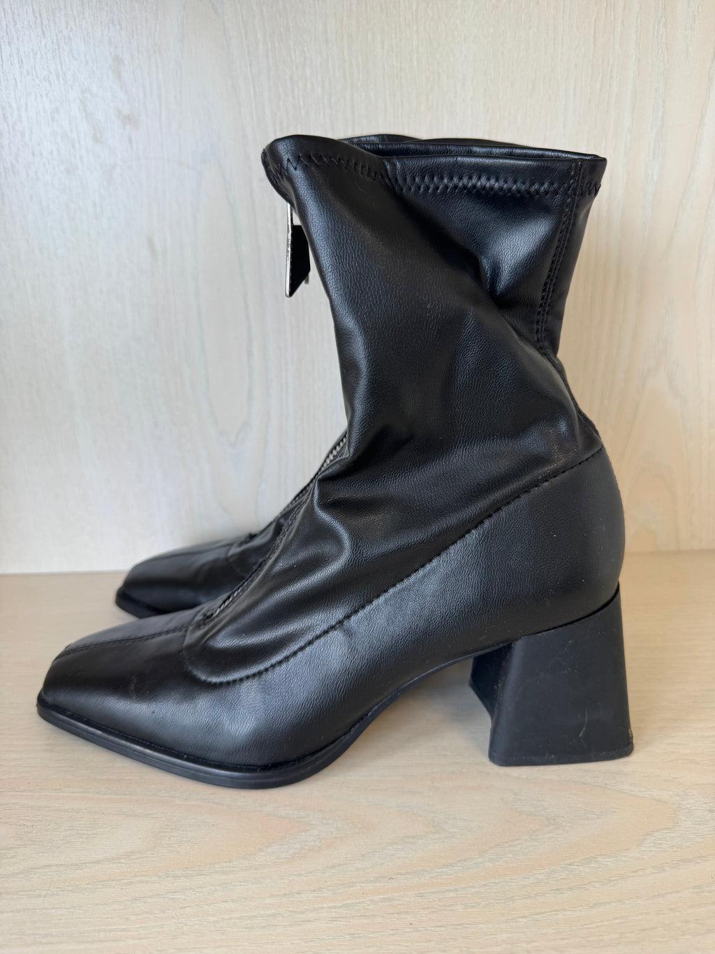 Stradivarius Black Front-Zip Ankle Boots, EU 38, Very Good Condition