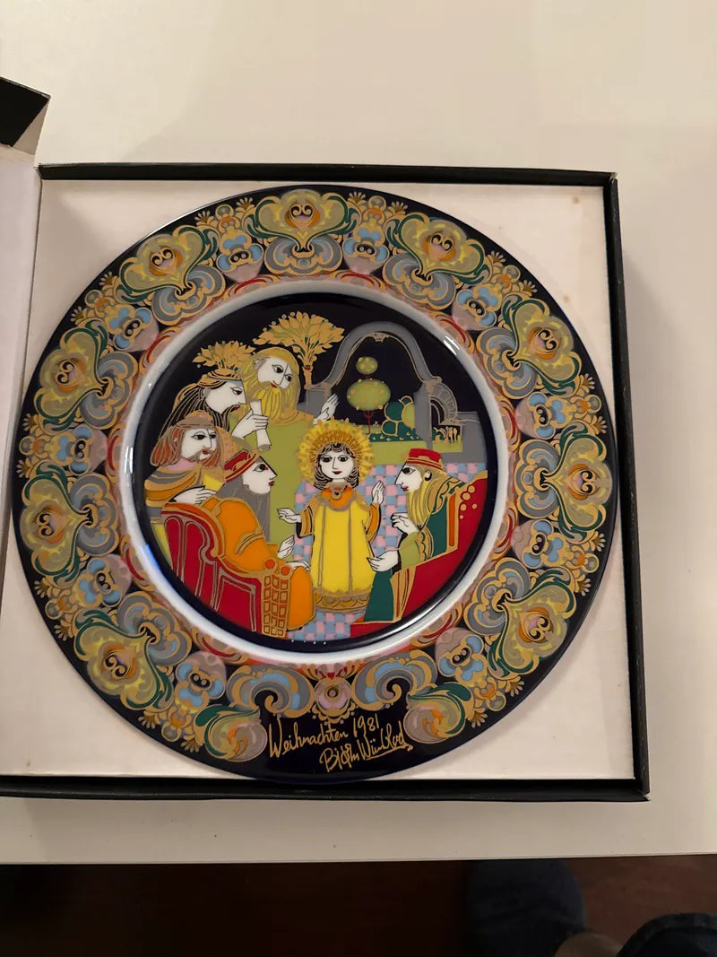 Rosenthal Weihnachtsteller Das Kind im Tempel Bjørn Wiinblad, Sehr guter Zustand
