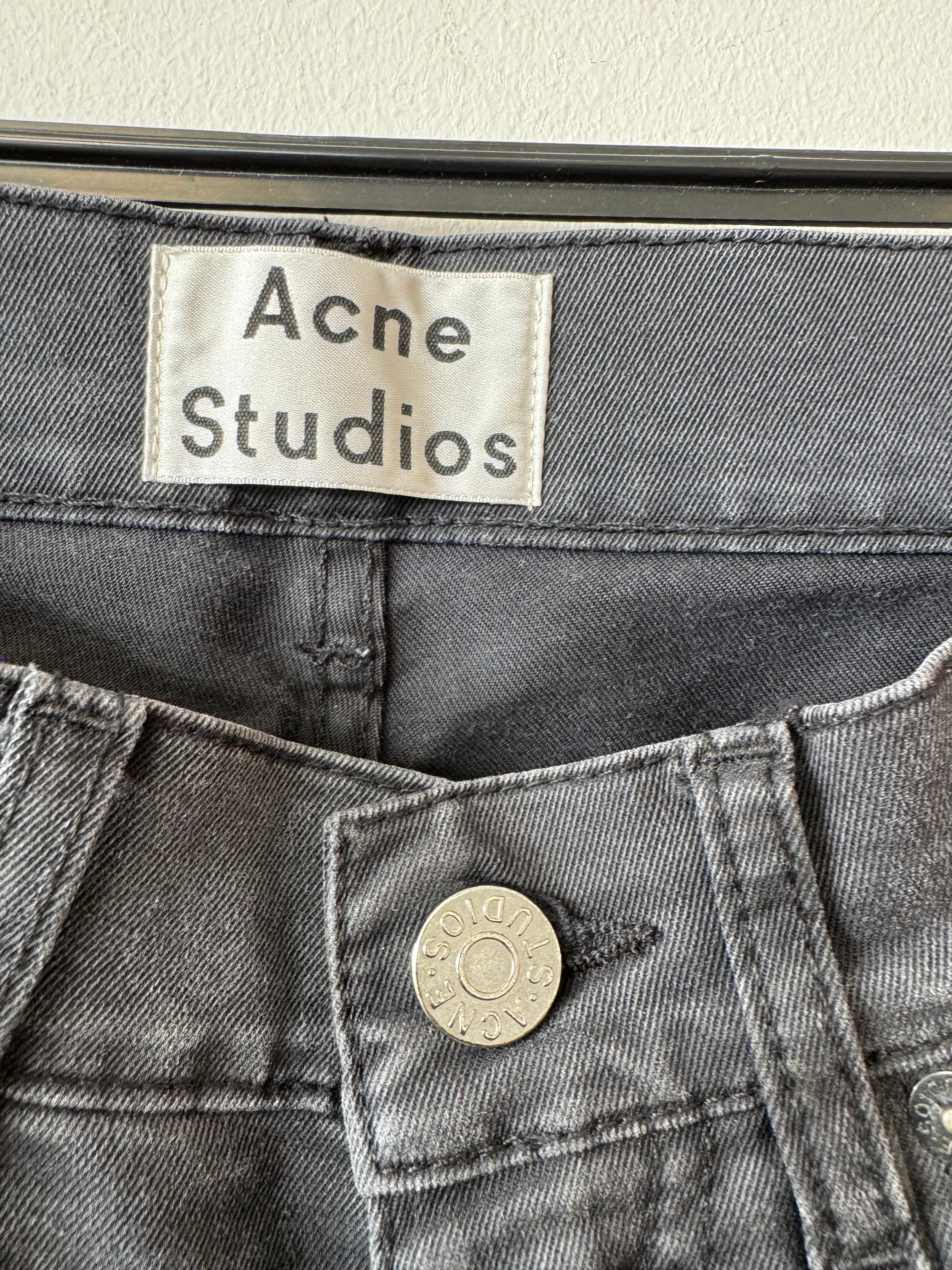 Acne Studios Ace Ups Jeans W28 L32 Schwarz – Guter Zustand
