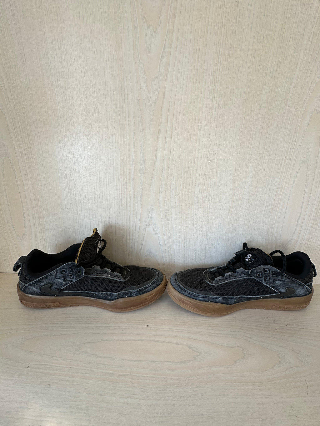 Nike SB Air Zoom Pogo Plus – EU 37.5 / US 5Y – Black/Grey – Good Condition