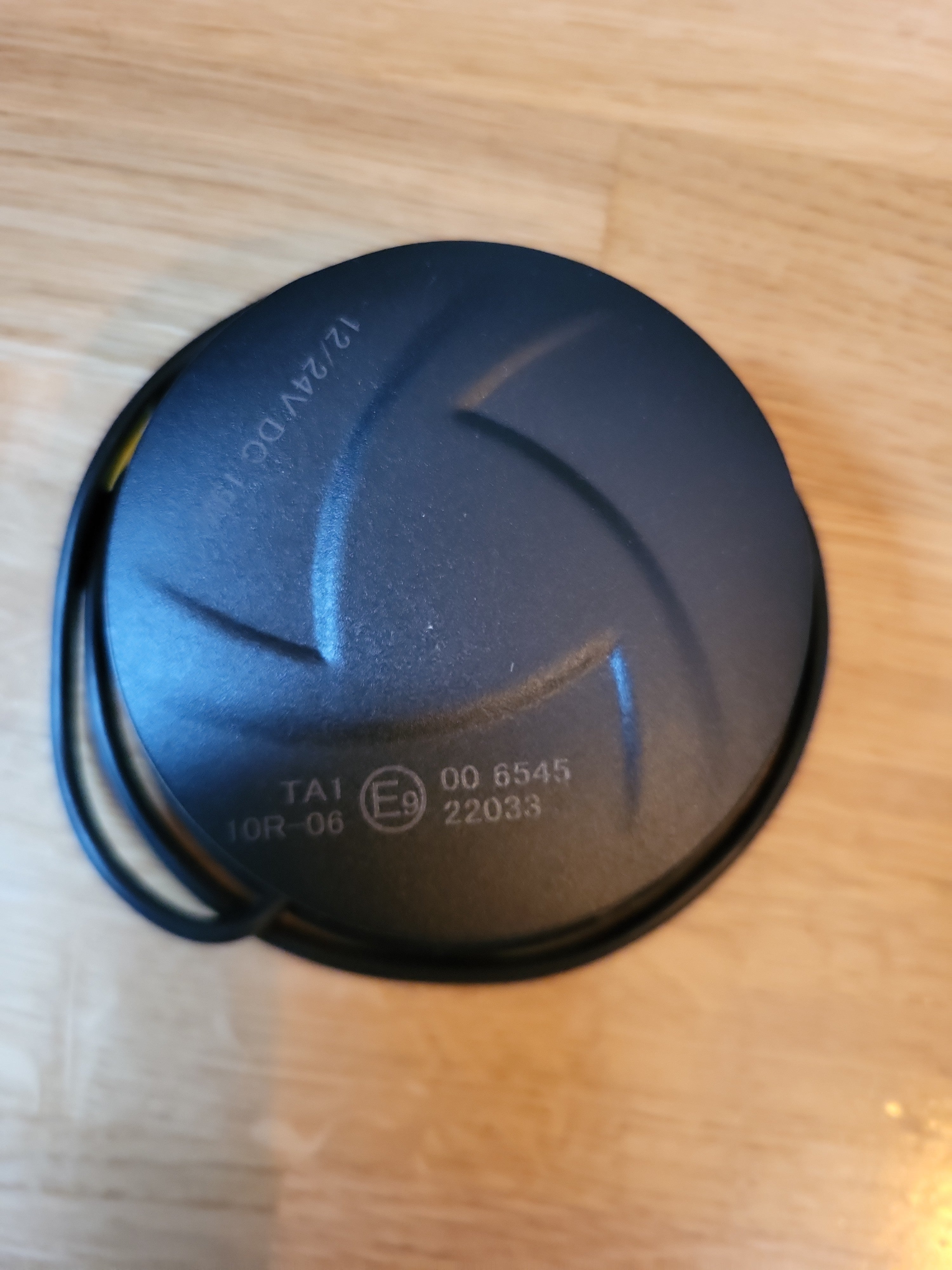 AgriEyes W16S Amber LED Beacon Light, 4.2, 12/24V, Very Good Condition