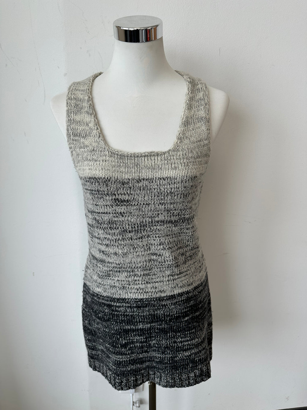 D&G Dolce & Gabbana Wool Sleeveless Tunic Vest L – Gray Gradient, Very Good