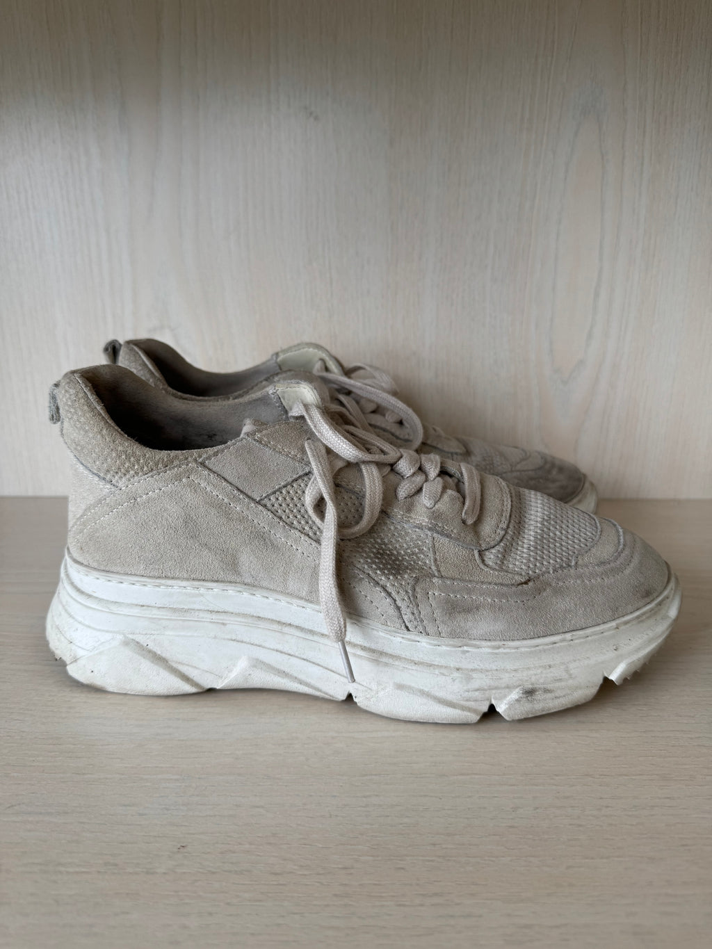 Copenhagen Studios CPH40 Nubuk Sneaker, Gr. 38, sandgrau, guter Zustand