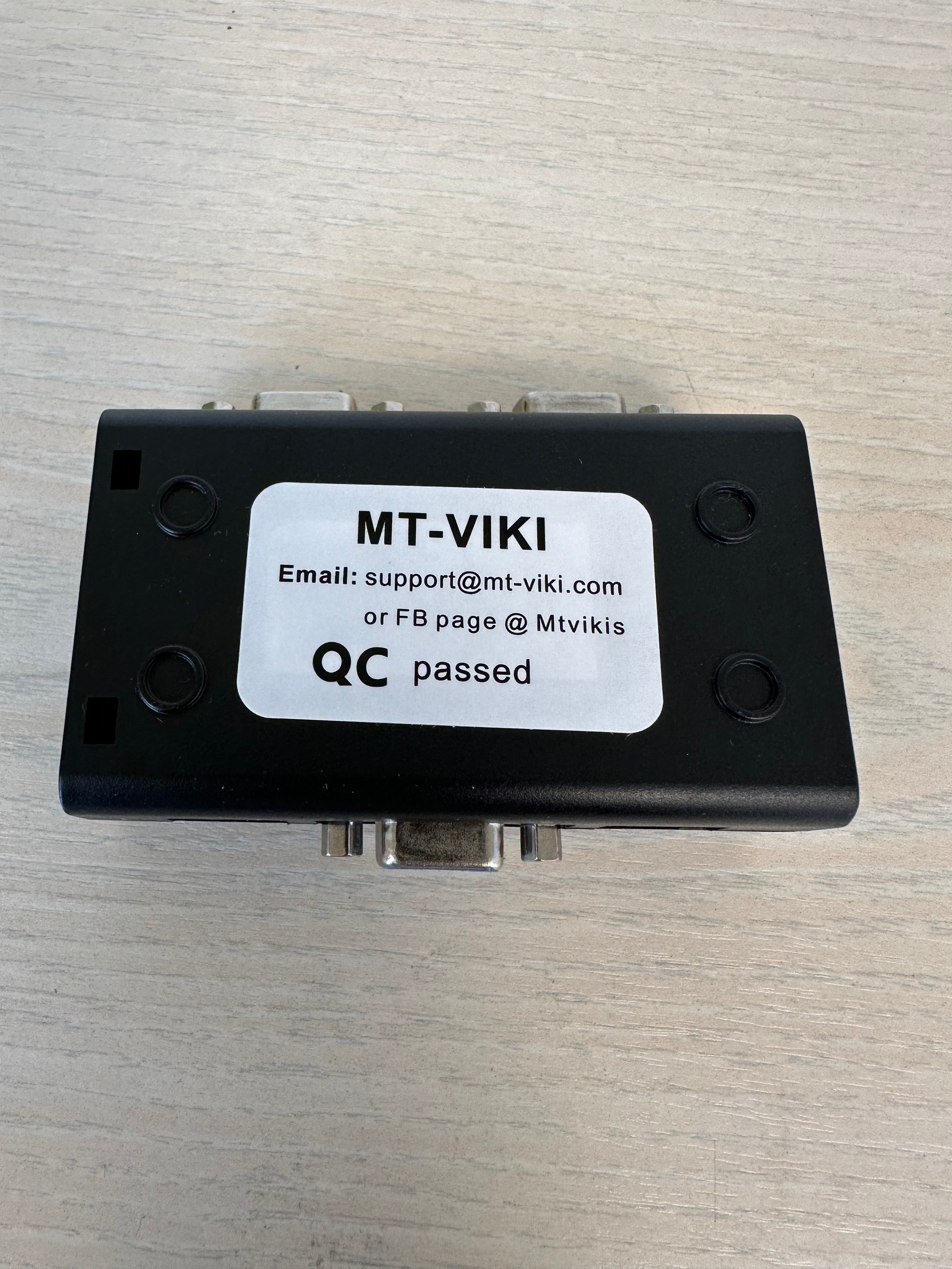 MT-ViKi MT-260KL 2-Port USB VGA KVM Switch Schwarz, Kabel, Anleitung, sehr gut