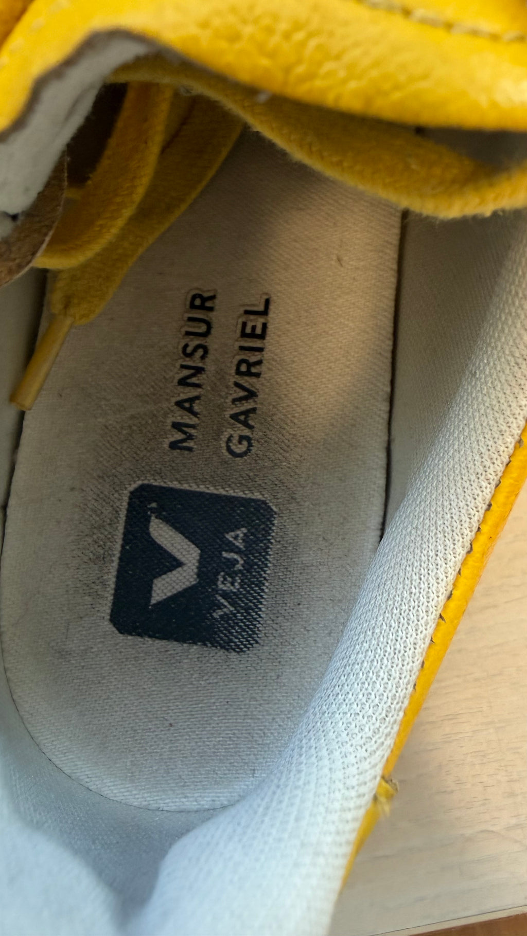 Veja x Mansur Gavriel Campo Leder Sneaker Gelb EU 37 Zustand Gut