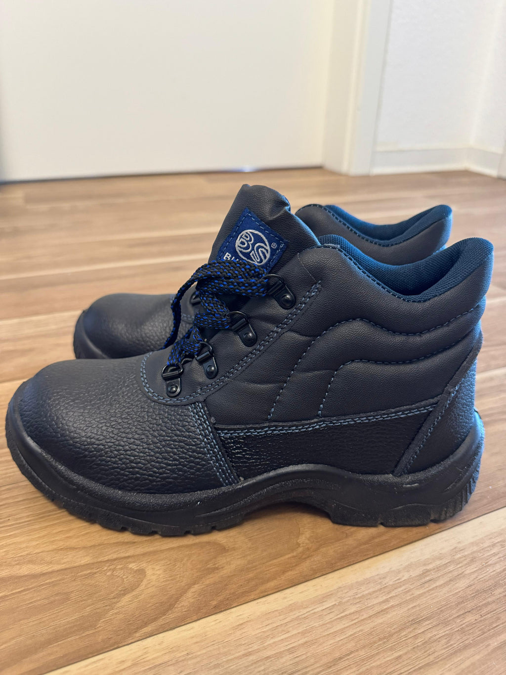 Burgia Sauerland S3 Sicherheitsstiefel BS42112, Gr. 40, Schwarz/Blau, neuwertig