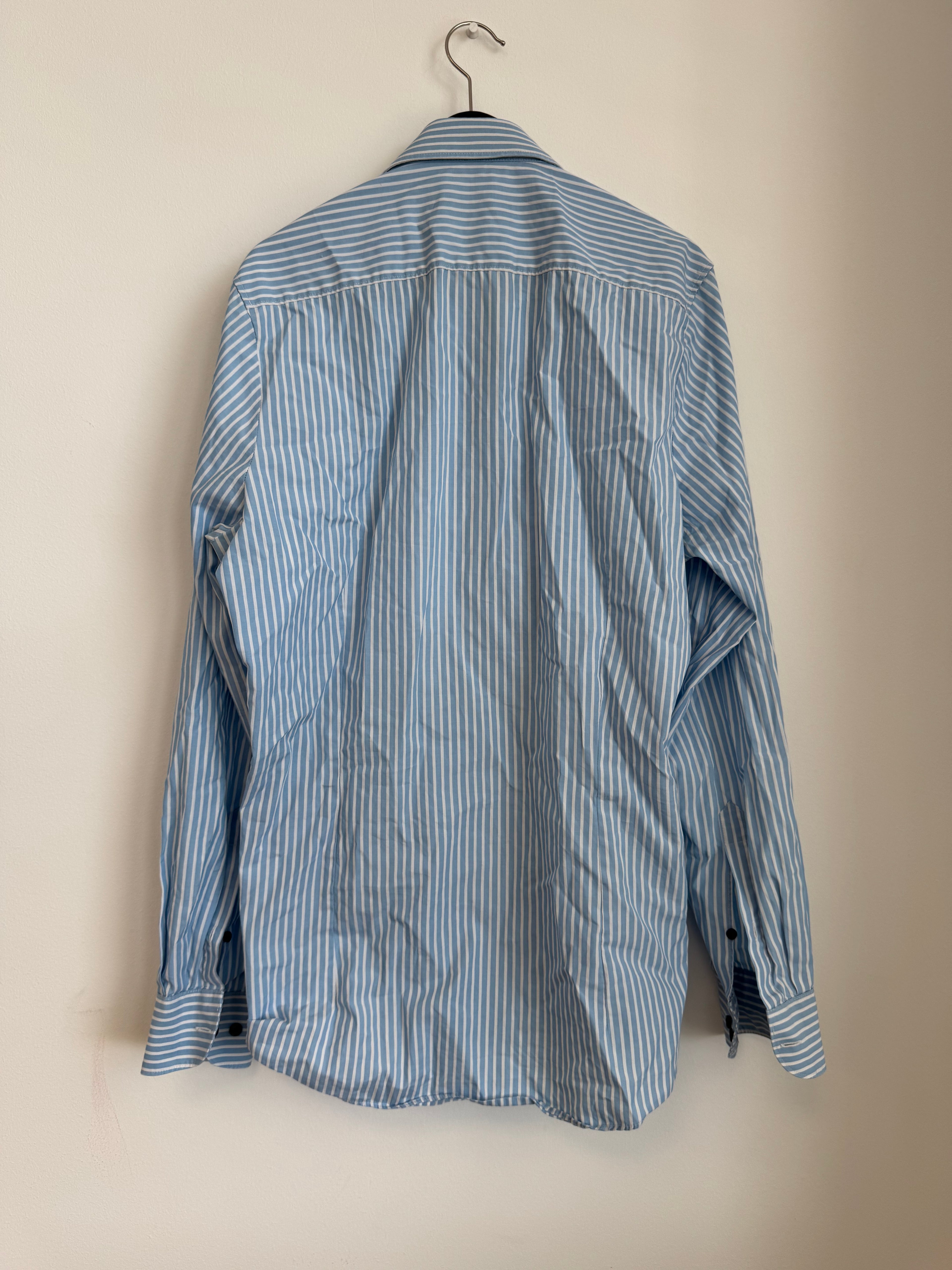 Finshley & Harding Easy Care Slim Fit Hemd Blau/Weiß Gestreift M Gut