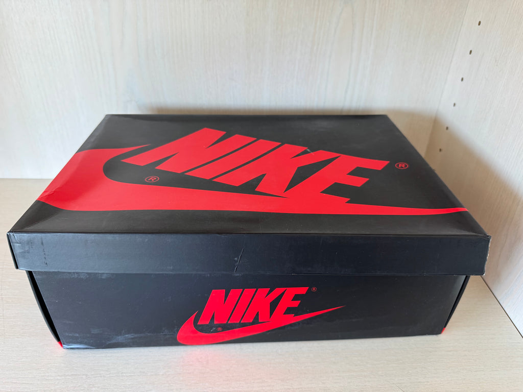 Nike Air Jordan 1 High OG Volt Gold DS US 11.5 / EU 45.5 New