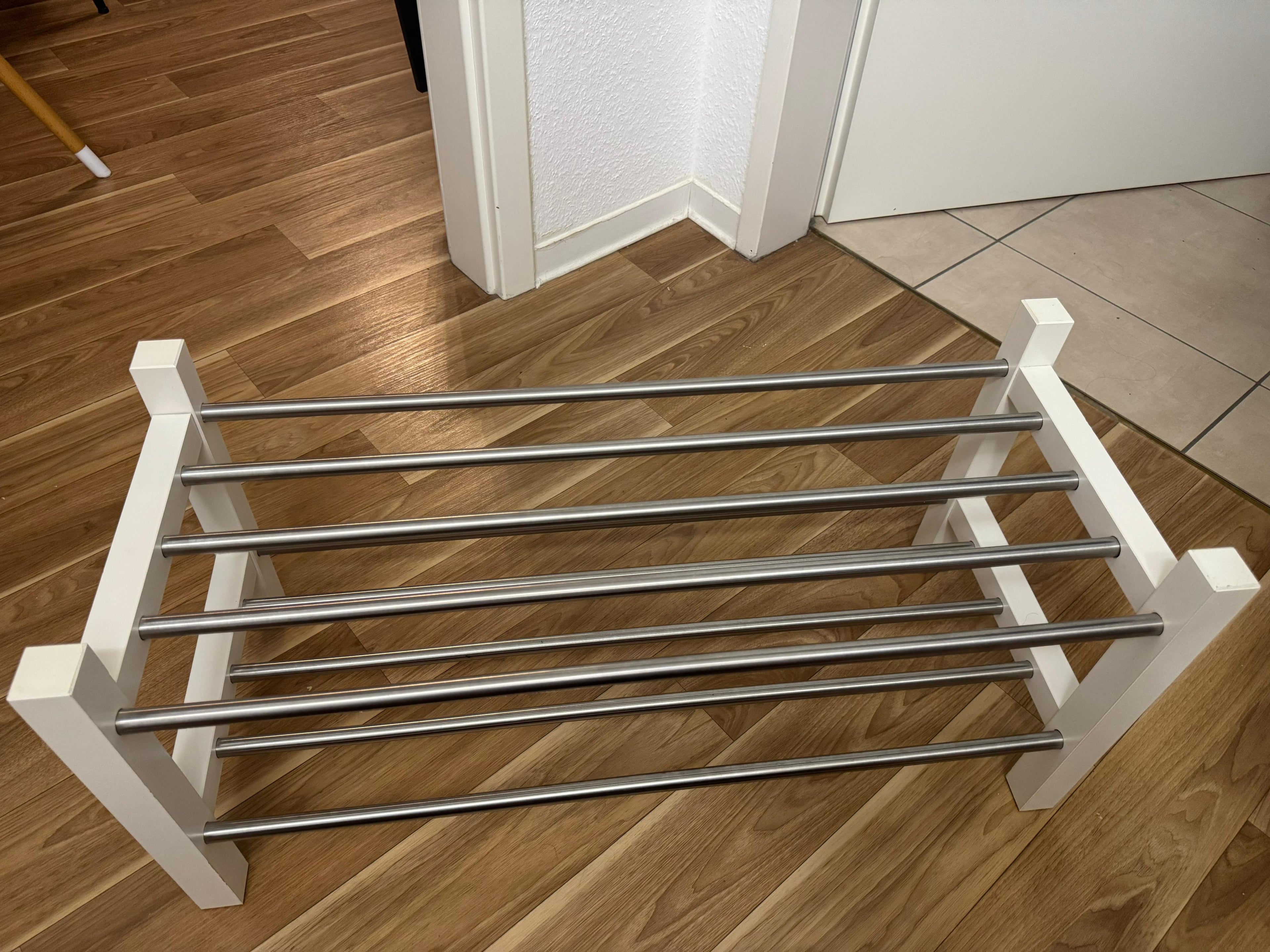 IKEA TJUSIG Shoe Rack, White, 81x32x37 cm, Very Good Condition