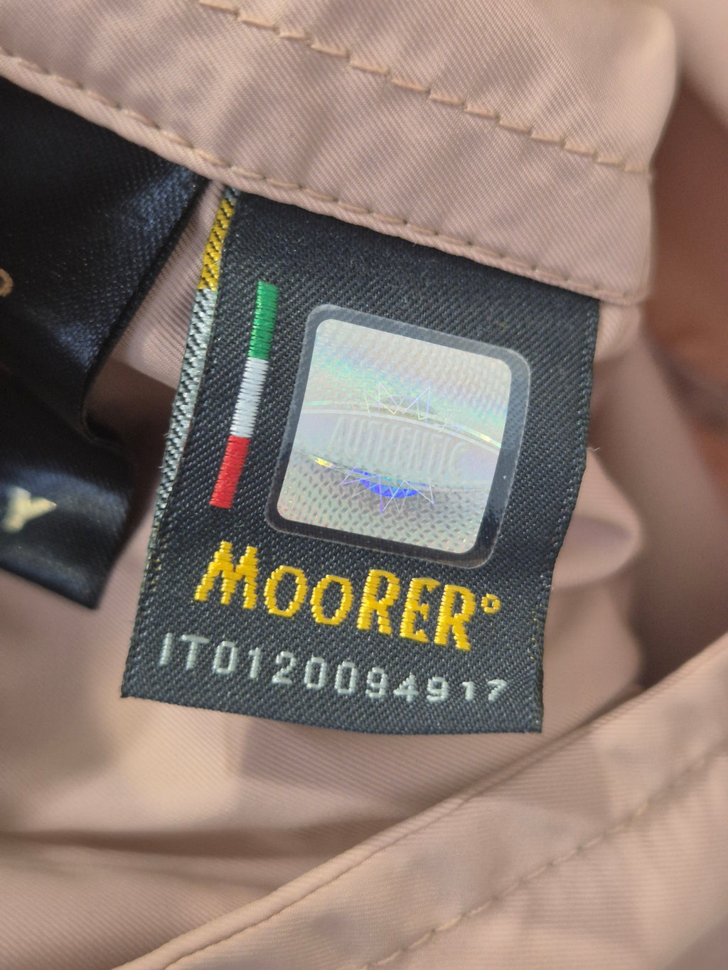 MooRER Verona Steppmantel Beige M mit abnehmbarem Gürtel, guter Zustand